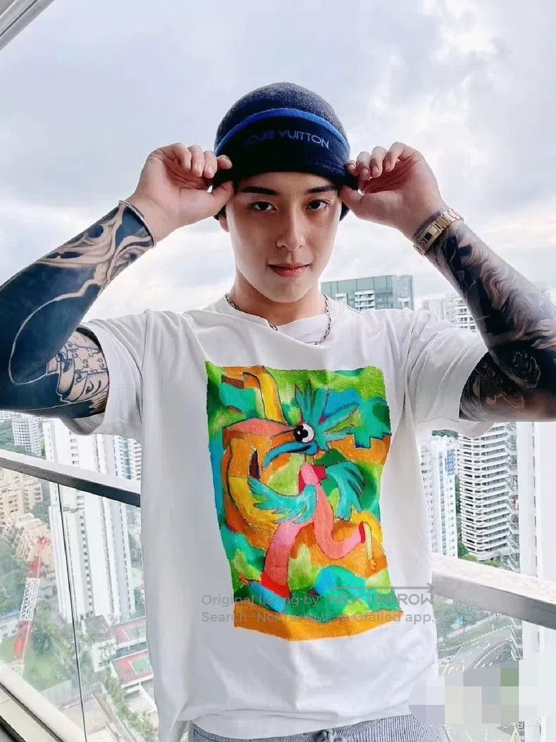 Louis Vuitton Louis Vuitton Cartoon Color Graffiti Printed Half Sleeve T Size US XL / EU 56 / 4 - 2 Thumbnail