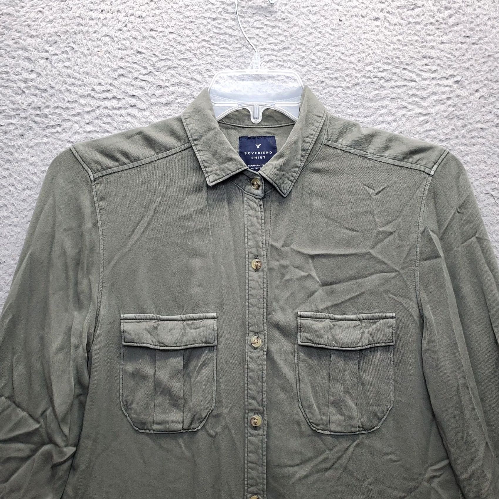 American Eagle Outfitters American Eagle Outfitters Button-Up Womens Size S Green 100% Viscose Collared Shirt Size S / US 4 / IT 40 - 3 Thumbnail