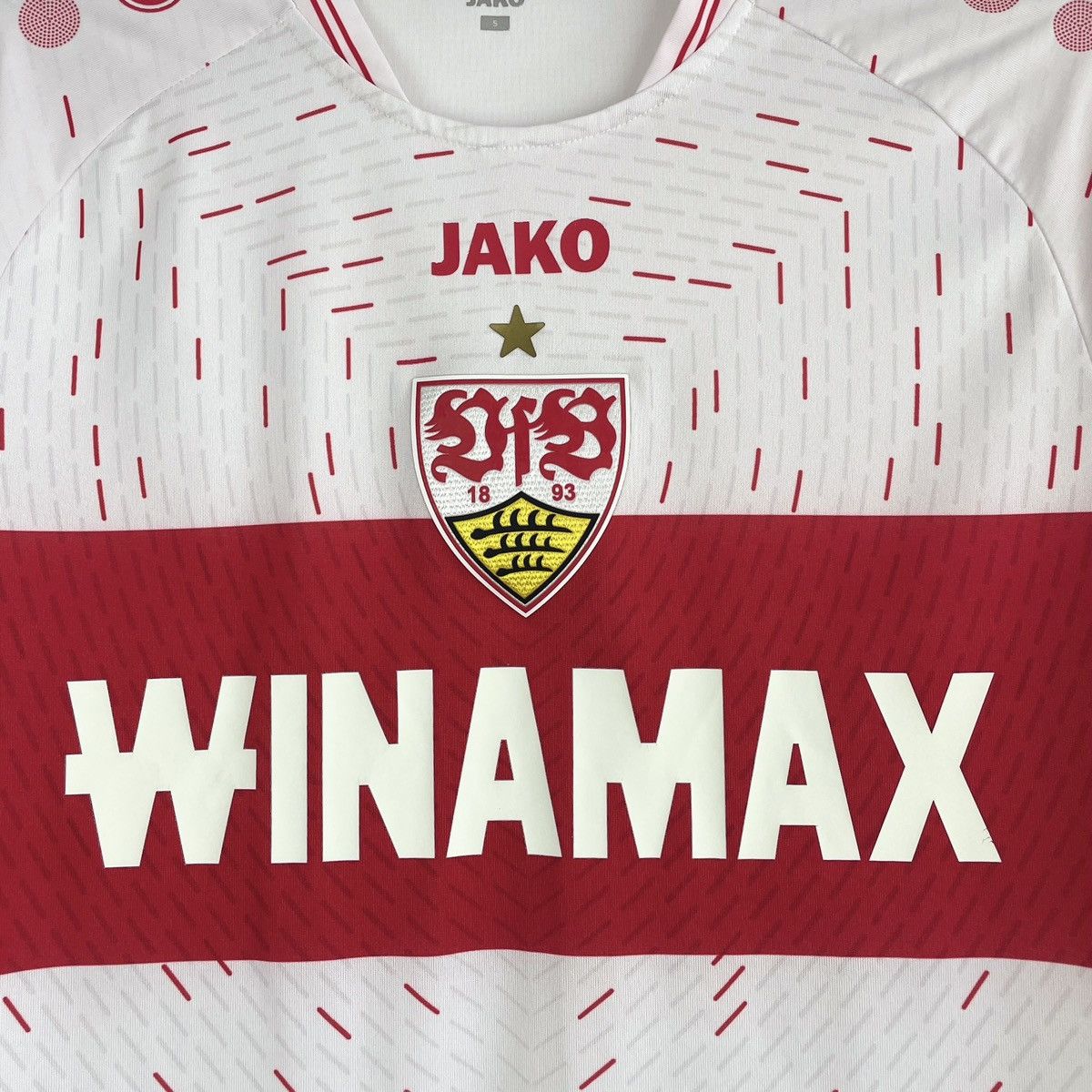 Other VfB Stuttgart Home Men’s Jersey Shirt 2023/2024 size S Size US S / EU 44-46 / 1 - 2 Thumbnail