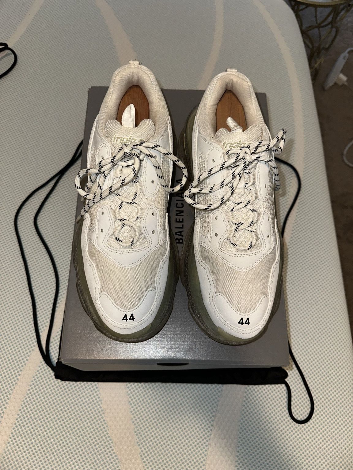 Balenciaga Balenciaga Triple S Clear Sole White Cream Size 44 (OG All) Size US 11 / EU 44 - 2 Thumbnail