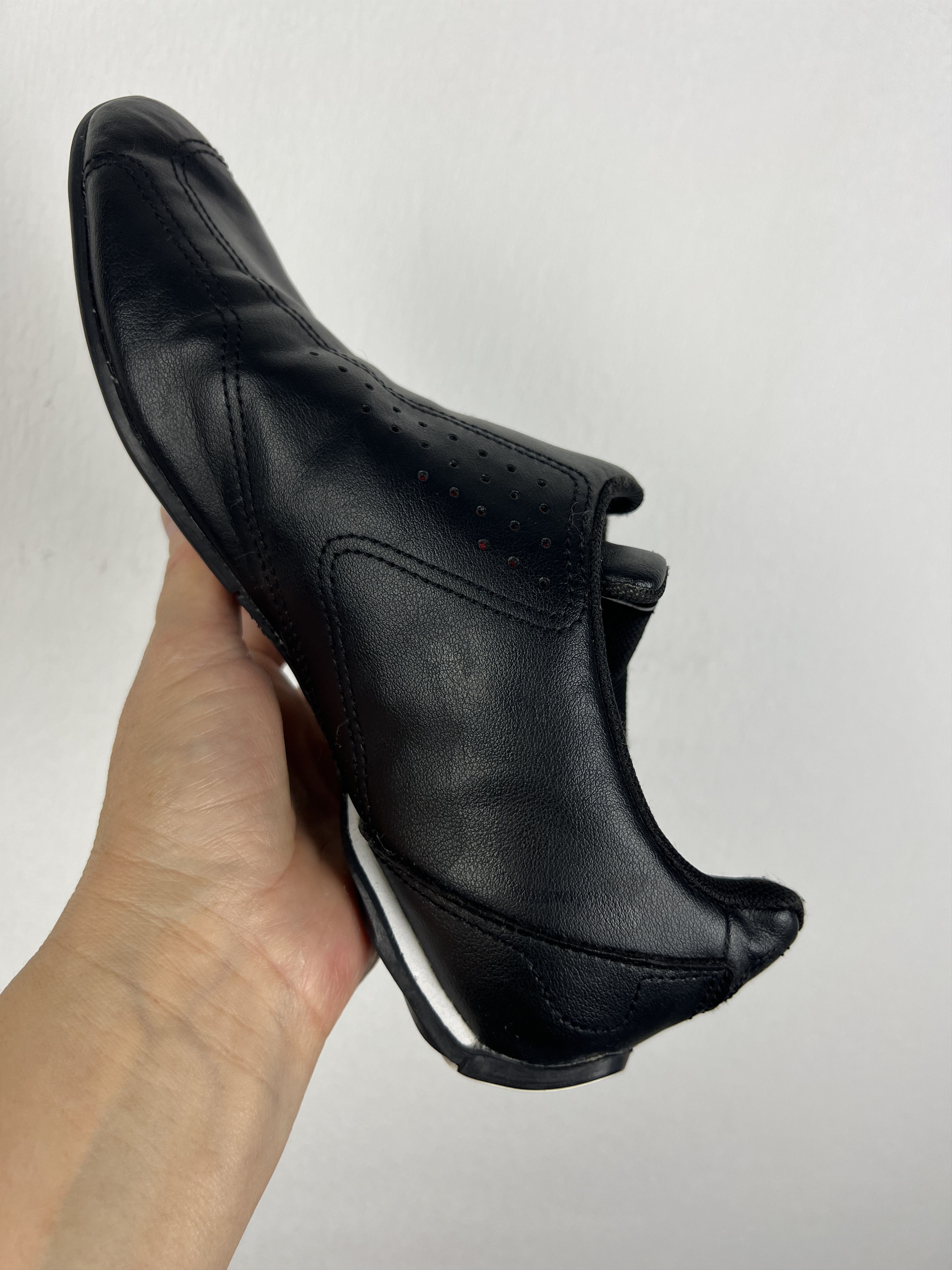 Puma Leather Black Sneakers Rare Boots Hype Y2K Mens US 7 EUR 39 Size US 7 / EU 40 - 8 Thumbnail