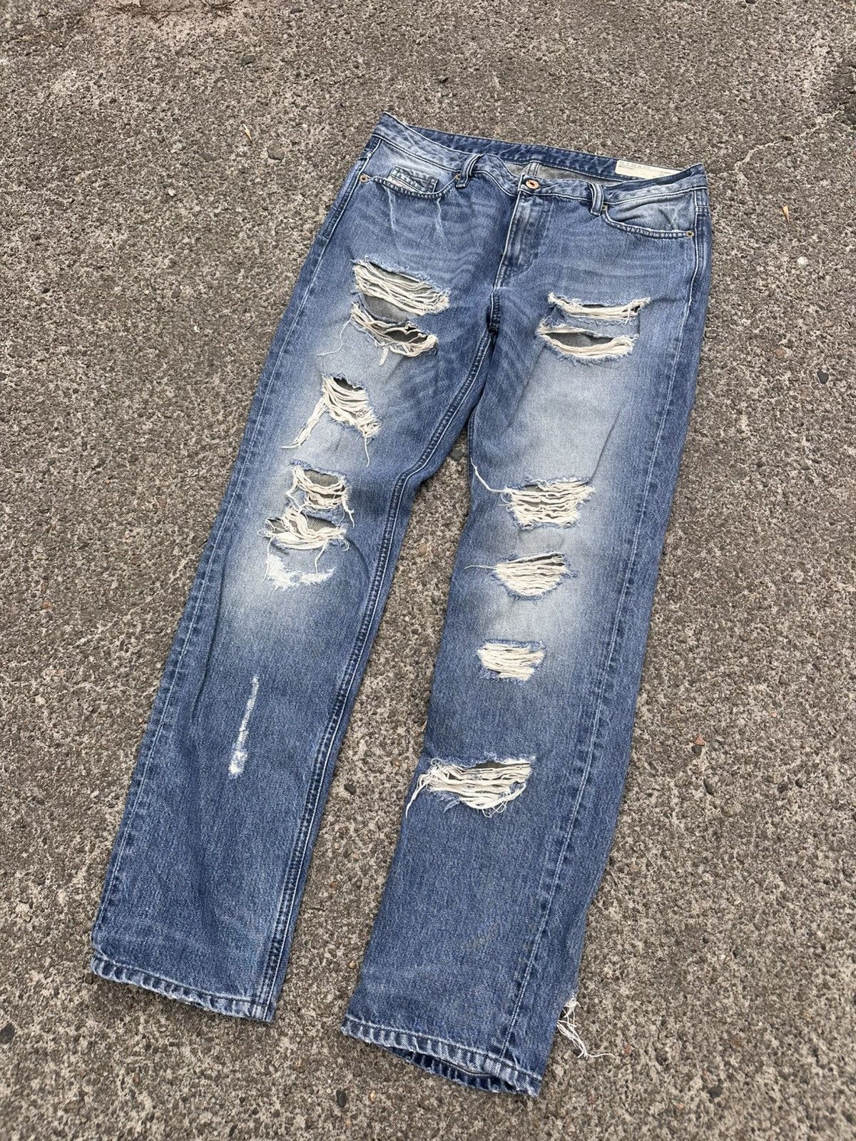 Diesel Diesel Y2K Distressed Opium Avantgarde Jeans Made in Italy Size US 29 - 2 Thumbnail