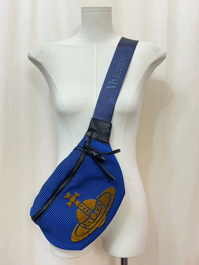 Vivienne Westwood Vivienne Westwood size os A waist bag and a breast bag Size ONE SIZE - 5 Thumbnail