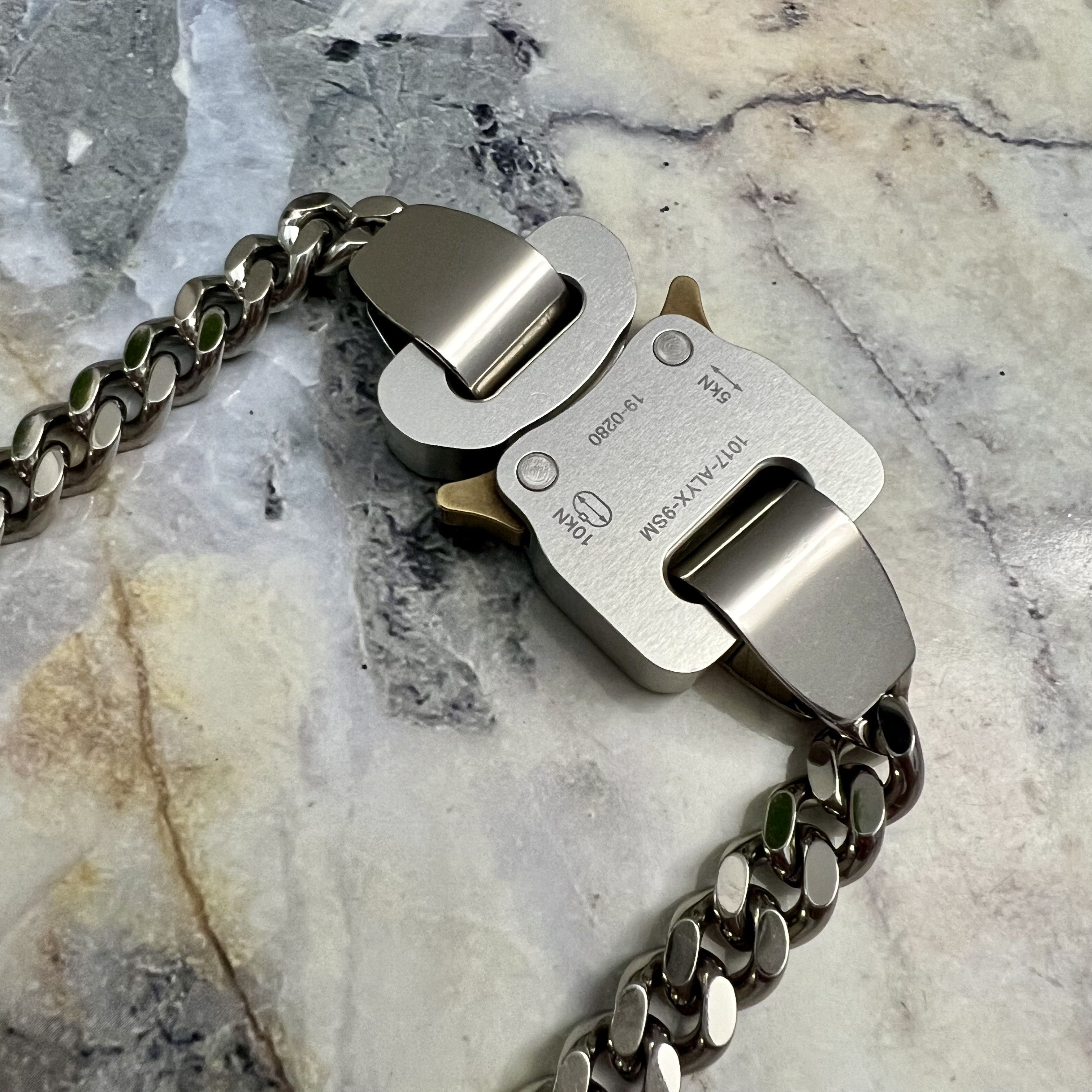 1017 ALYX 9SM Ssense Exclusive Hero Chain Size ONE SIZE - 3 Thumbnail