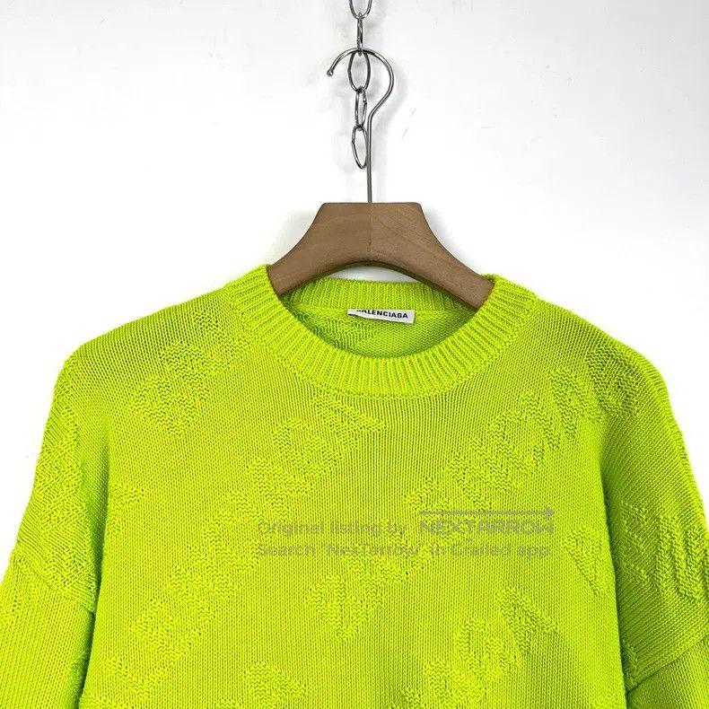 Balenciaga Balenciaga Neon Yellow Full Print Logo Knit Sweater Size US XS / EU 42 / 0 - 3 Thumbnail