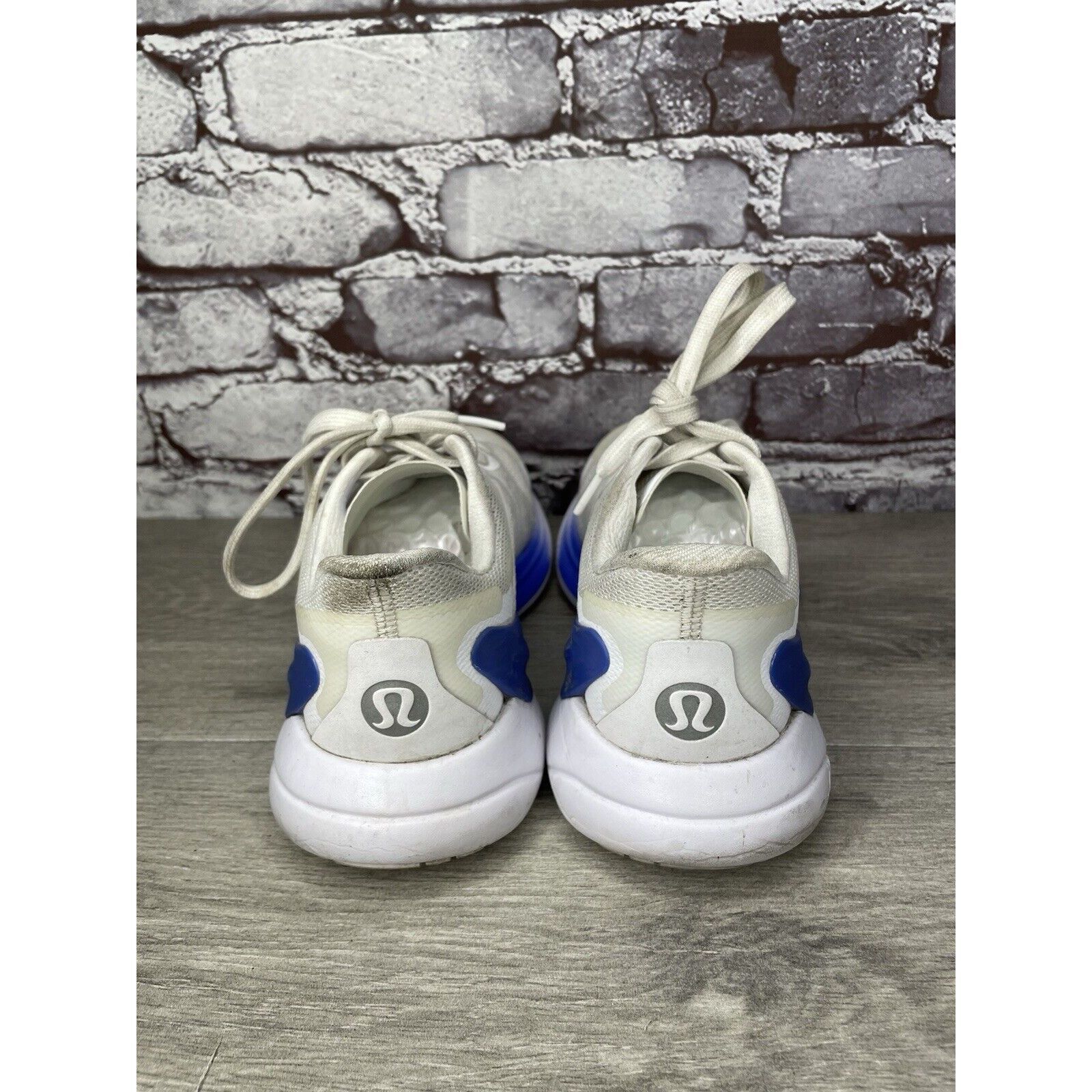Lululemon Lululemon Blissfeel Run 2 White Blue Running Shoes Athletic Size US 7.5 / IT 37.5 - 13 Thumbnail