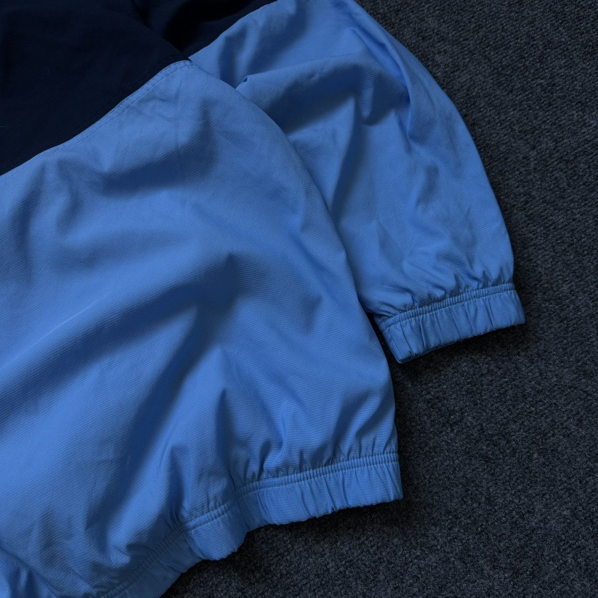 Issey Miyake VTG Nike Windbreaker Benfield Fc Zip Sweater Y2K Size L Engl Size US L / EU 52-54 / 3 - 13 Thumbnail