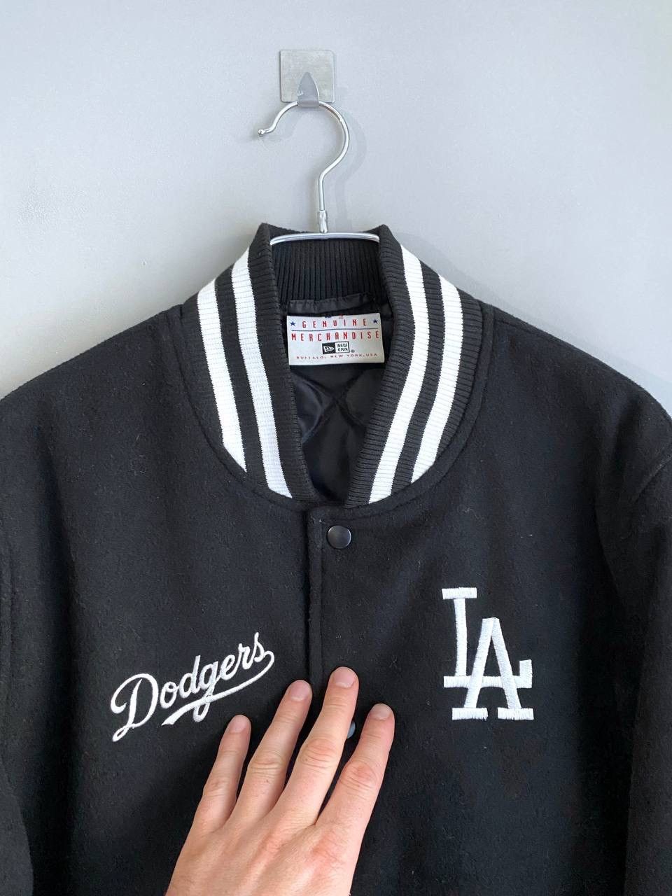 New Era New Era x MLB Los Angeles Dodgers Wool Bomber Jacket, Size L Size US L / EU 52-54 / 3 - 7 Thumbnail
