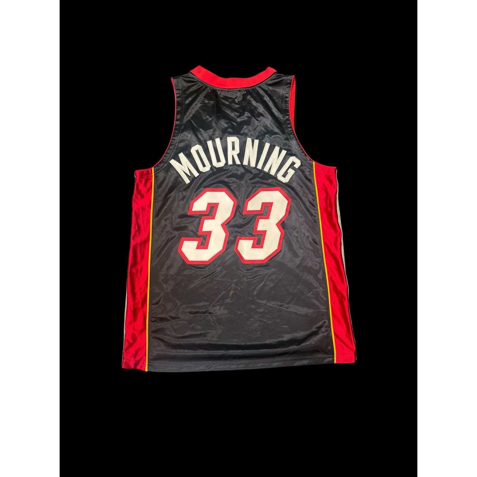 Nike Vintage Miami Heat #33 Alonzo Mourning Jersey Size US L / EU 52-54 / 3 - 2 Thumbnail