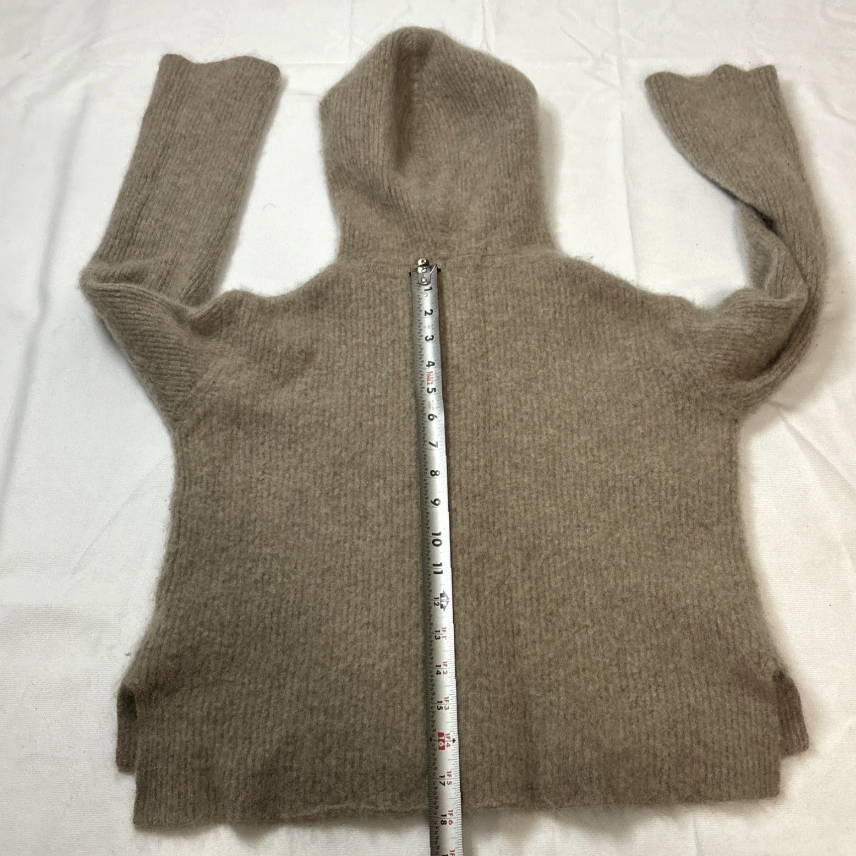 Vintage VINTAGE Women’s LIT Activewear Sweater Hoodie Pullover 100% Cashmere Beige M Quartz Angel Oscar? Size M / US 6-8 / IT 42-44 - 6 Thumbnail