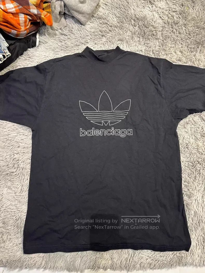 Balenciaga Balenciaga Black Adidas Collaborative Embroidered Short Sl Size US S / EU 44-46 / 1 - 1 Thumbnail