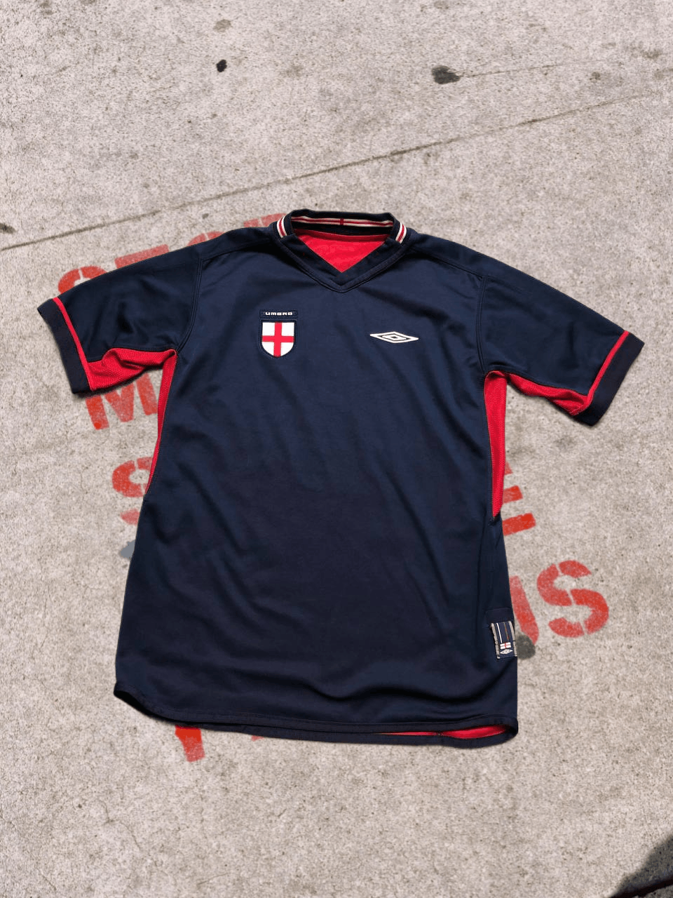 Umbro England Umbro Away Football Shirt Vintage Rare Soccer Size US S / EU 44-46 / 1 - 1 Thumbnail