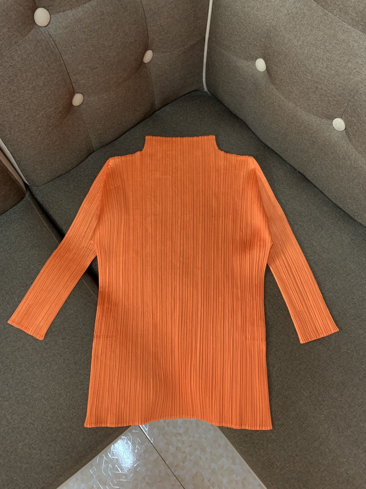 Pleats Please Issey Miyake Pleats Please Issey Miyake top Size M / US 6-8 / IT 42-44 - 1 Thumbnail
