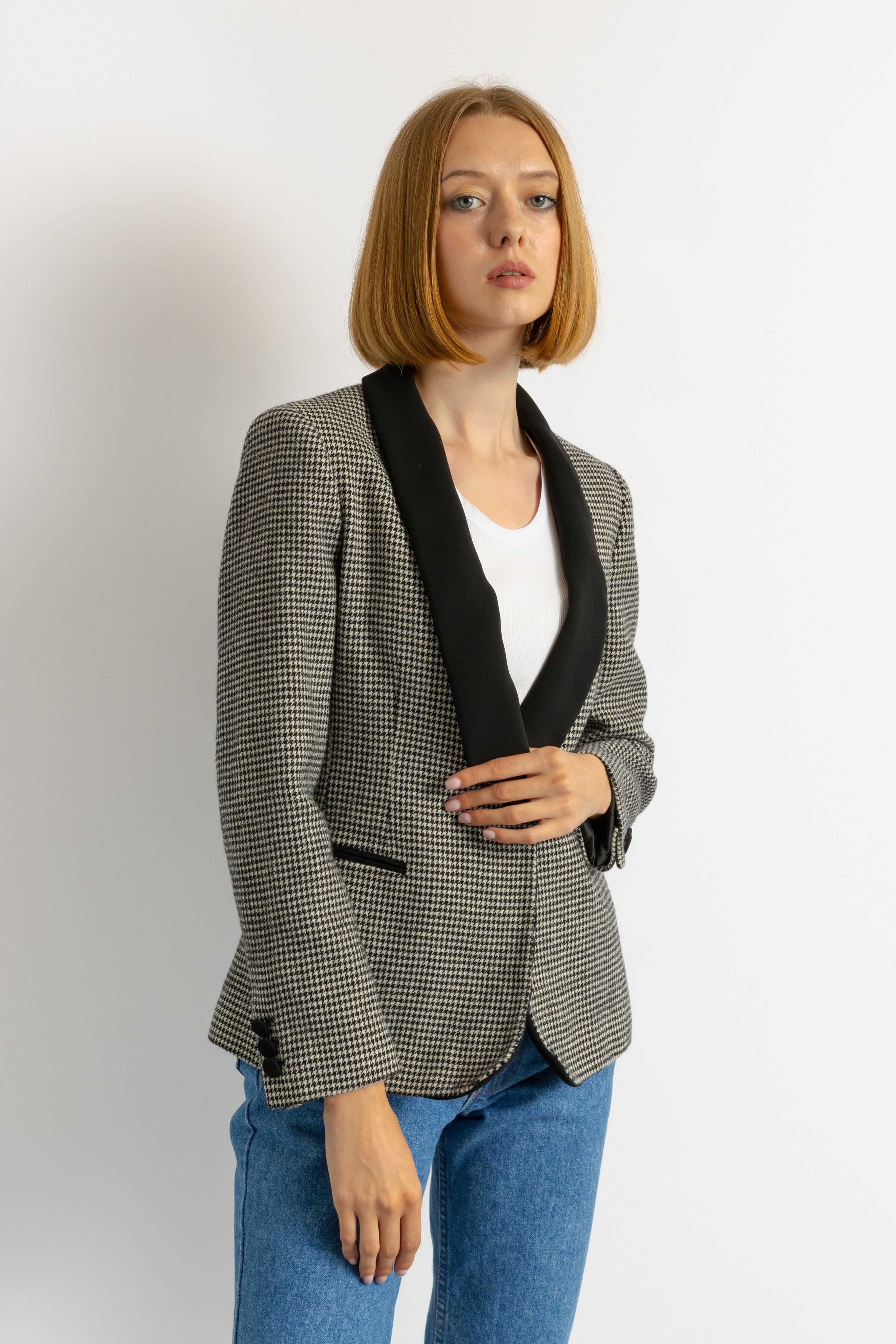 Boutique Moschino 90s Vintage Moschino Boutique Preowned Blazer 8693 Size S / US 4 / IT 40 - 8 Thumbnail