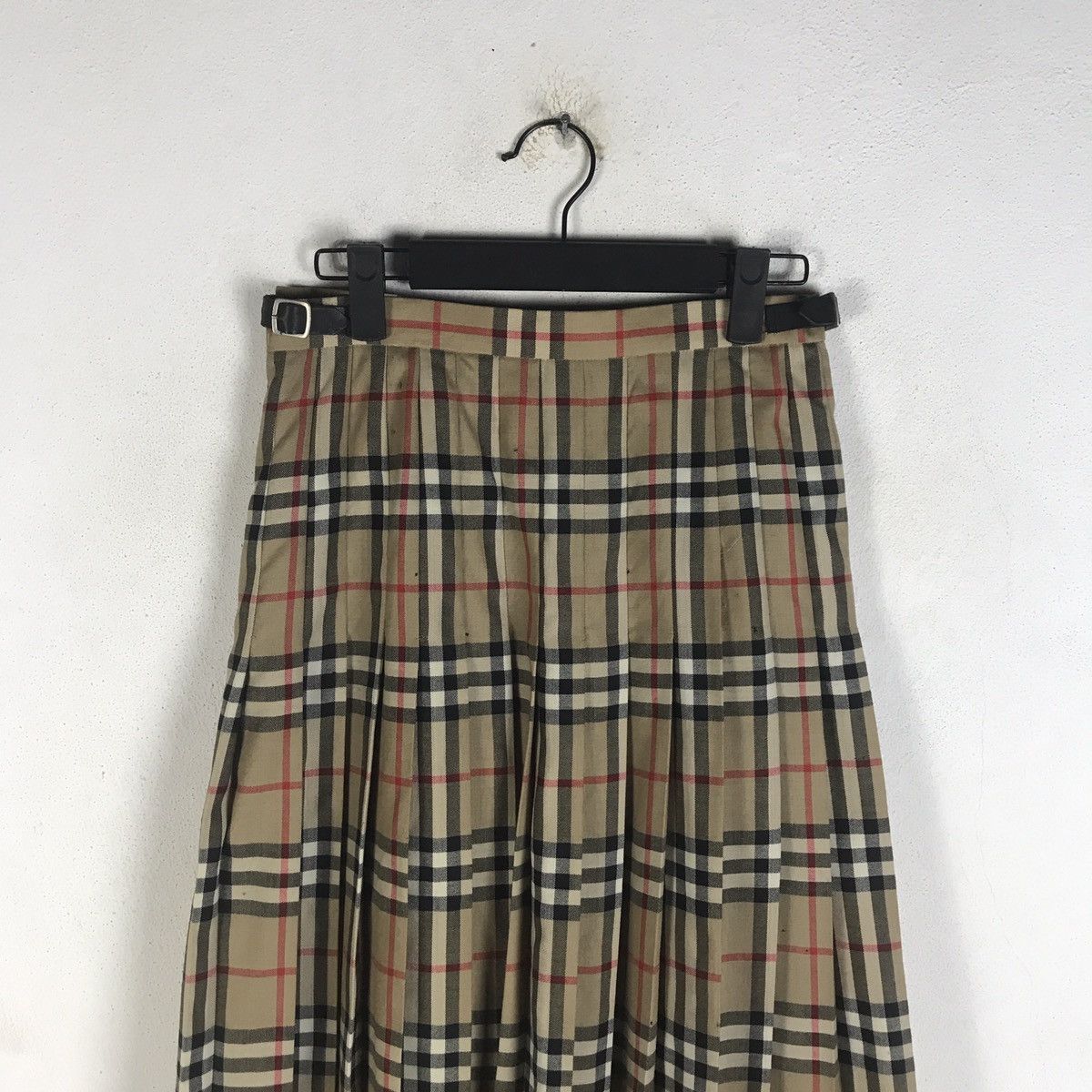 Burberry Burberry London Nova Check Pleated Wool Midi Kilt Skirt Size 27" / US 4 / IT 40 - 7 Thumbnail