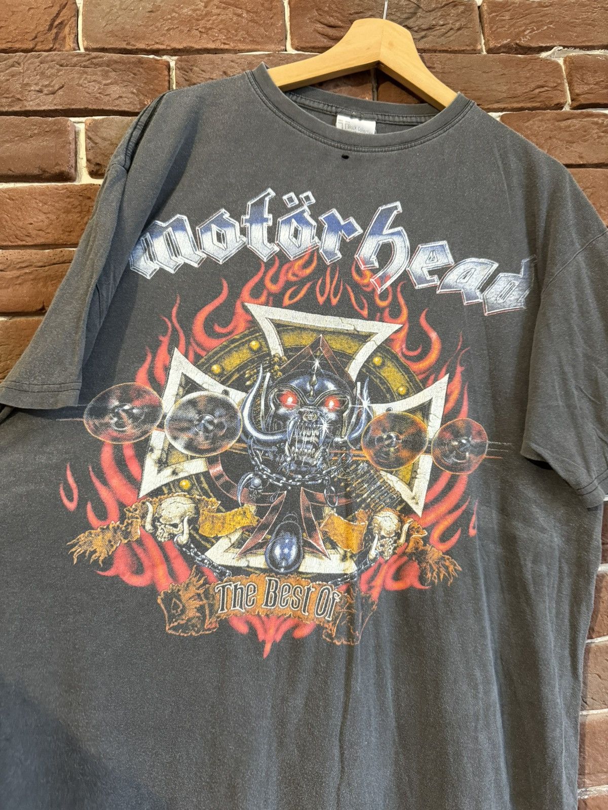 Band Tees Motorhead Best Of 00s Vintage Distressed Metal Band Tee L Size US L / EU 52-54 / 3 - 2 Thumbnail