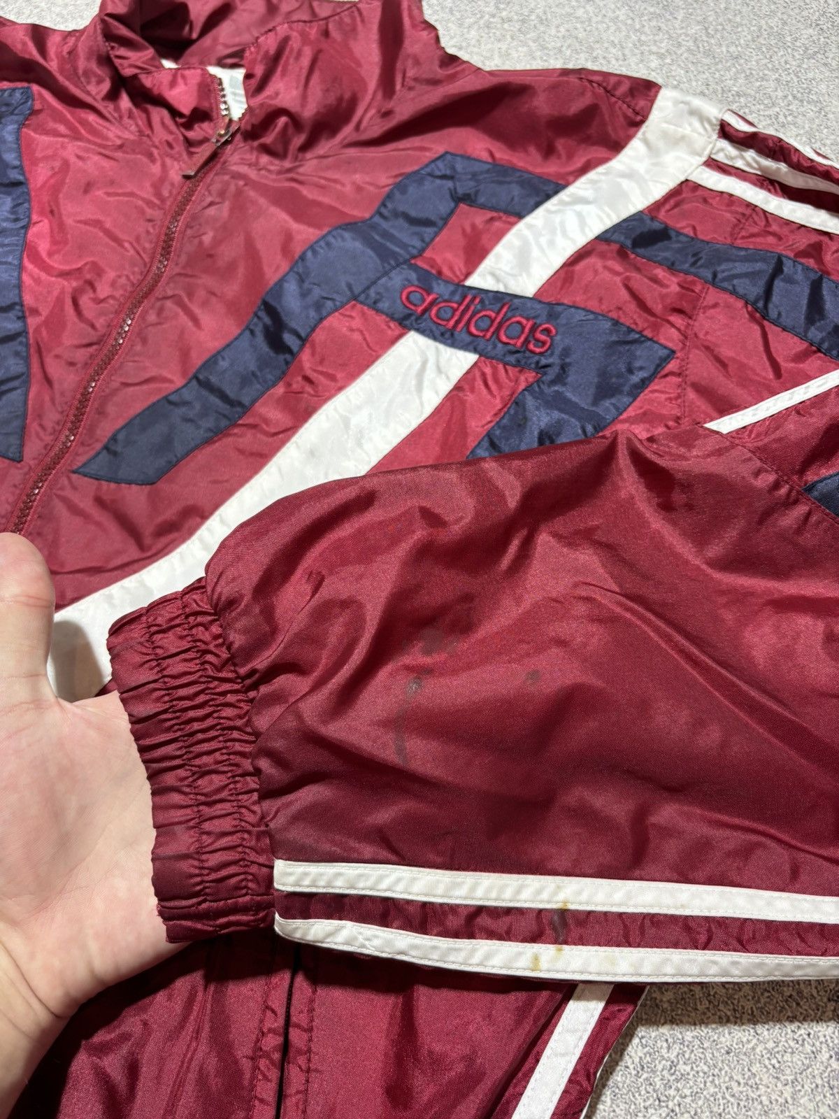 Adidas × Vintage Adidas Vintage Lightweight Windbreaker Sports Jacket Retro Size US L / EU 52-54 / 3 - 5 Thumbnail