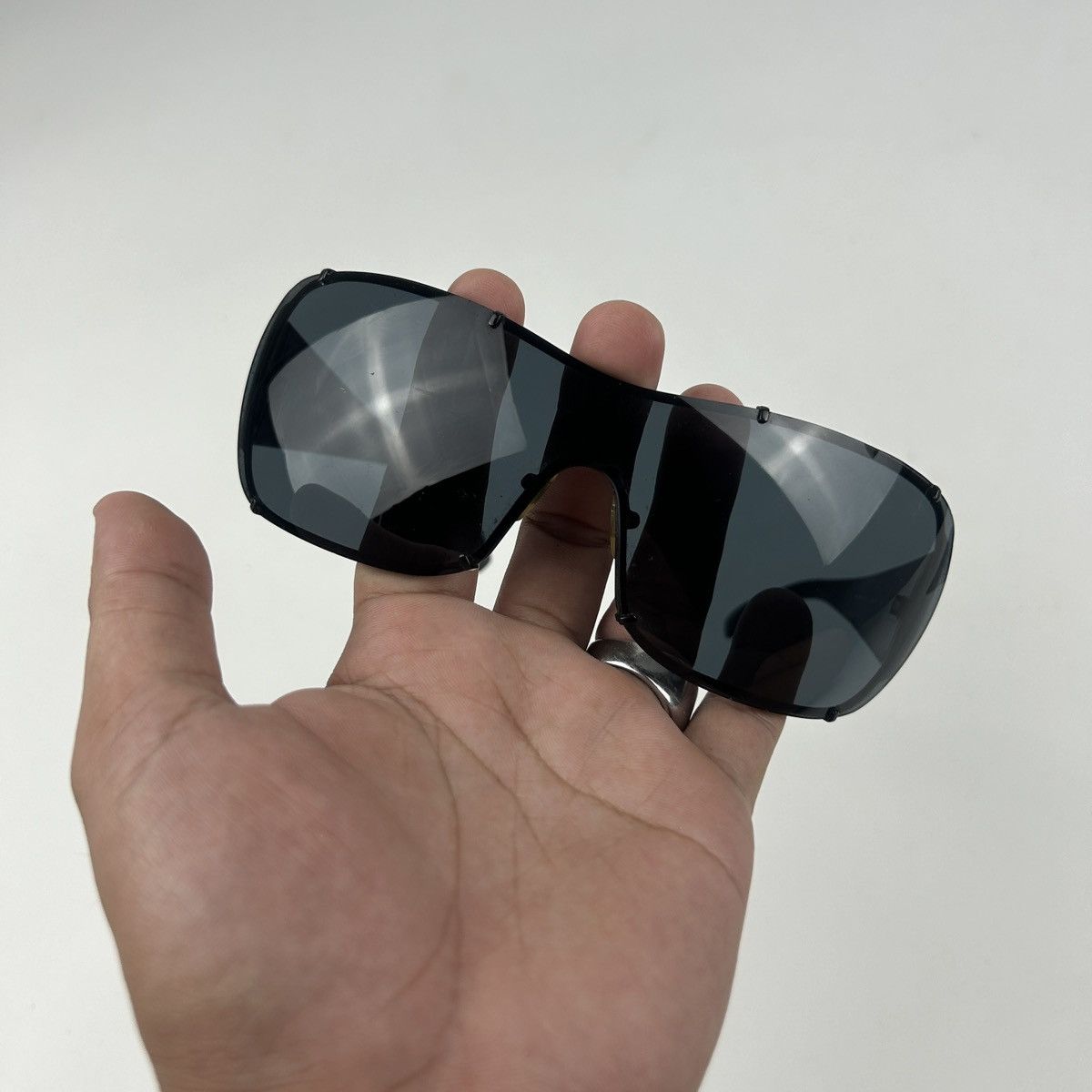 Versace 2000s Versace Lunette Brielle Sunglasses Size ONE SIZE - 5 Thumbnail