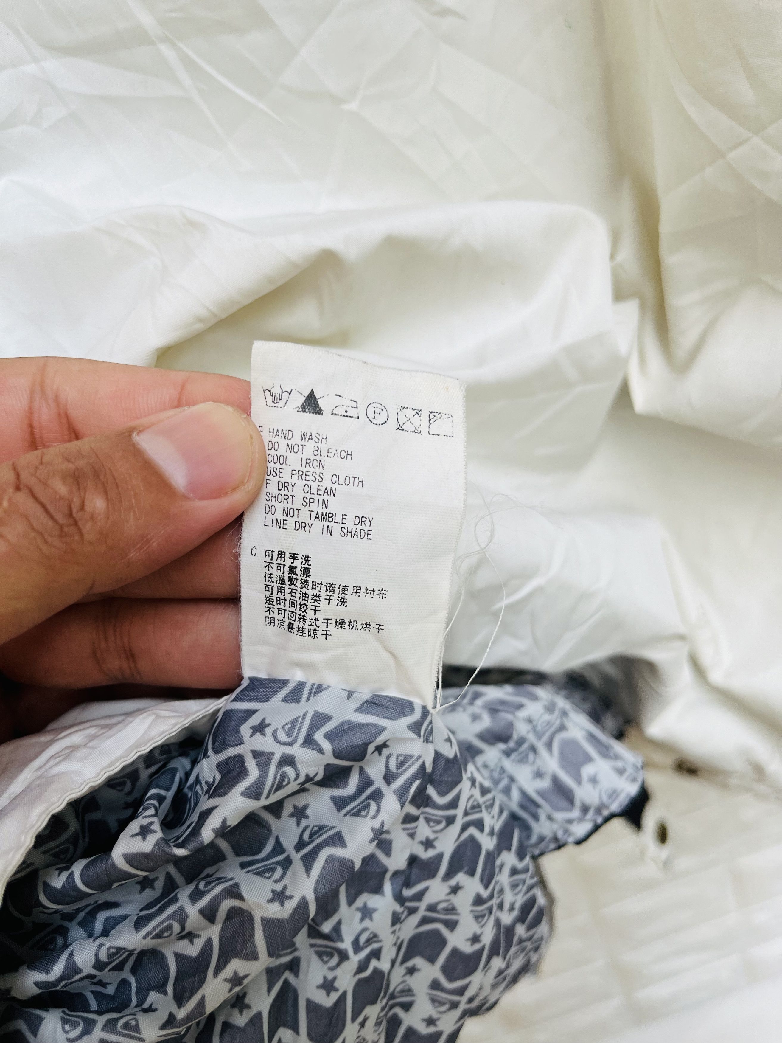 Japanese Brand × Quiksilver Vintage Quiksilver Big Pocket Japanese Designer Fashion Size US L / EU 52-54 / 3 - 16 Thumbnail