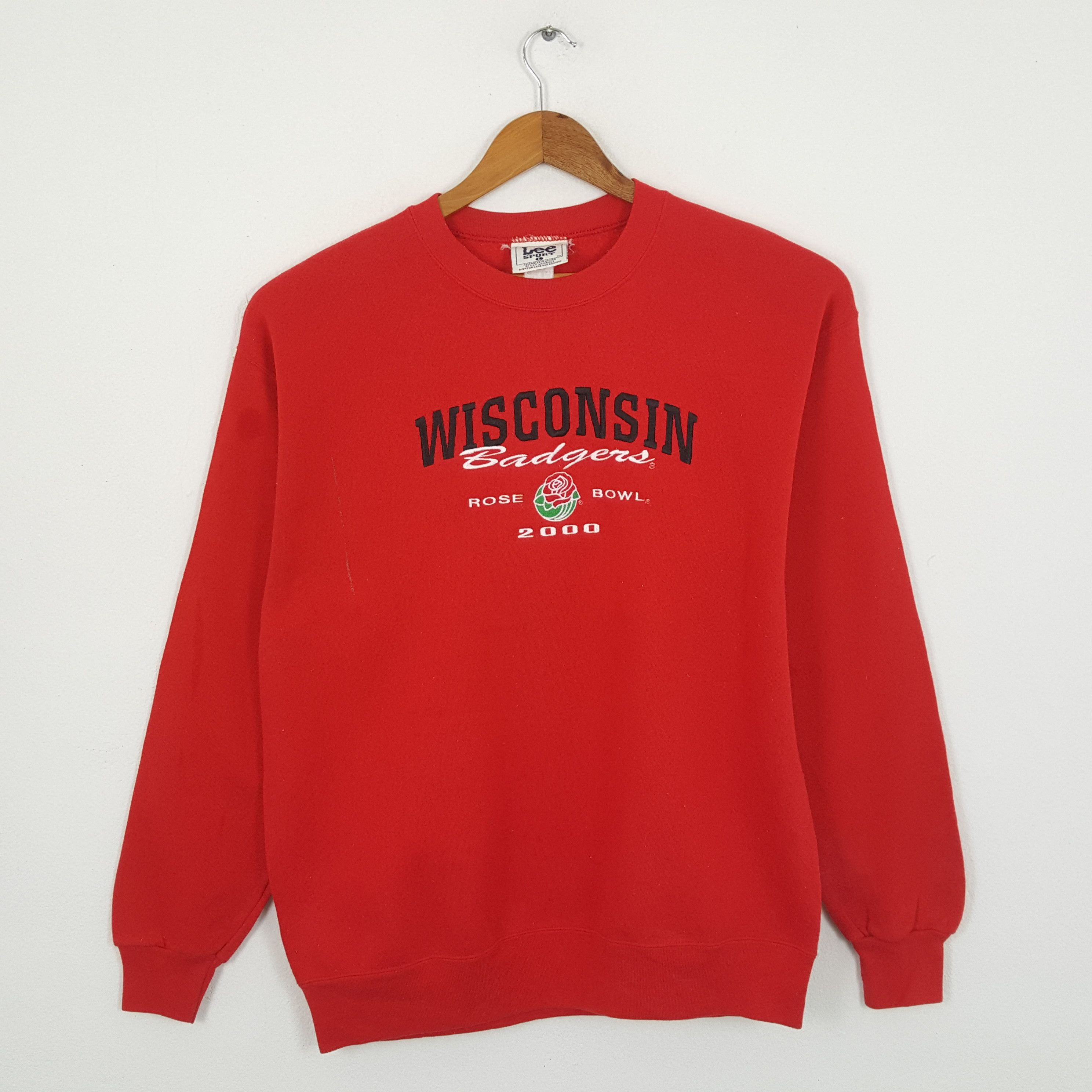 Vintage WISCONSIN BADGERS American Football Team Sweatshirts