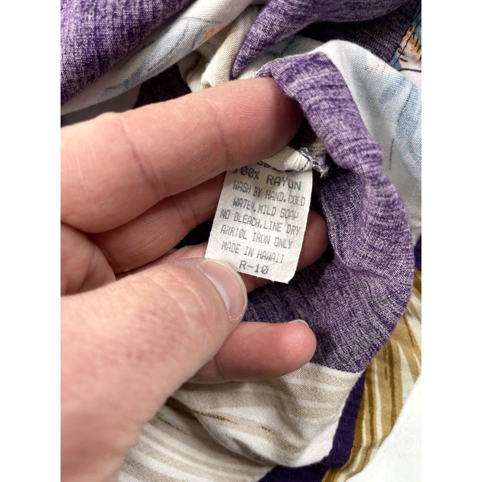 Paradise Found VINTAGE Paradise Found Hawaiian Shirt Men XL Purple Floral Paradise Found Shirt Hawaiian Retro Tropical All Seasons Lightweight Button-Up M EN? Size US XL / EU 56 / 4 - 6 Thumbnail