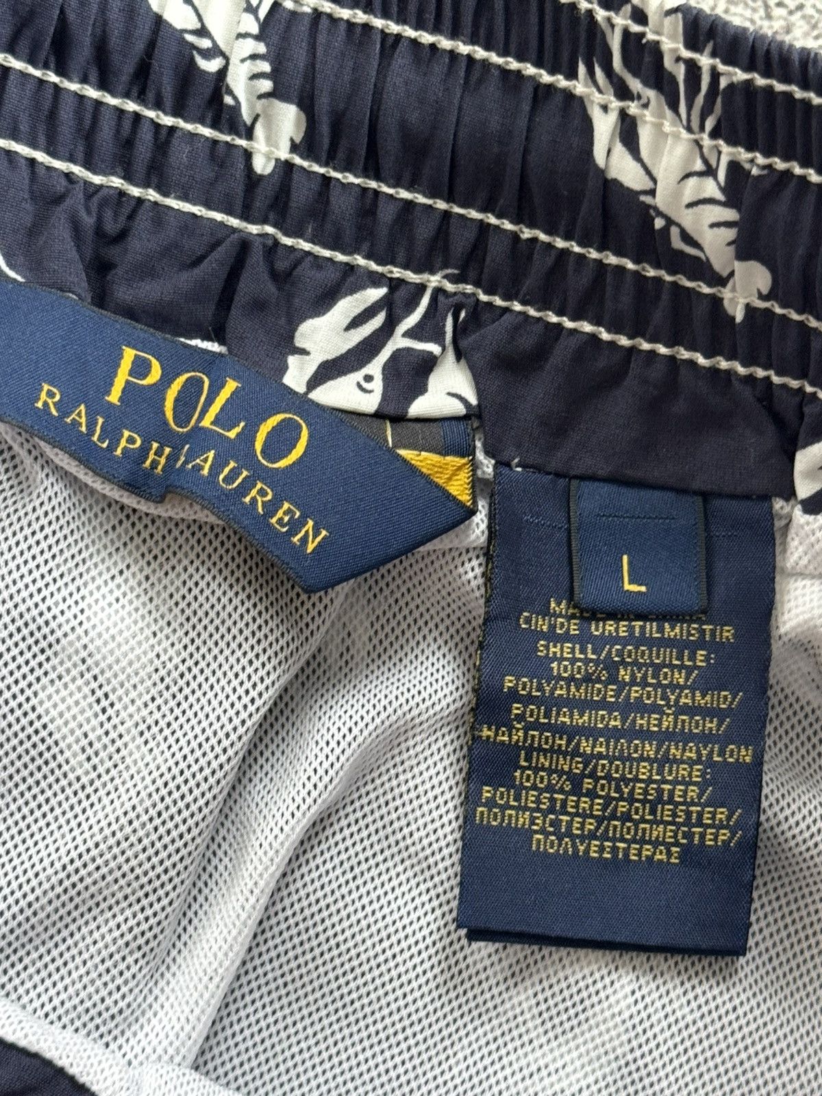 Polo Ralph Lauren Polo ralph lauren L/size all printed lobster 🦞 shorts 🩳 Size US 34 / EU 50 - 5 Thumbnail