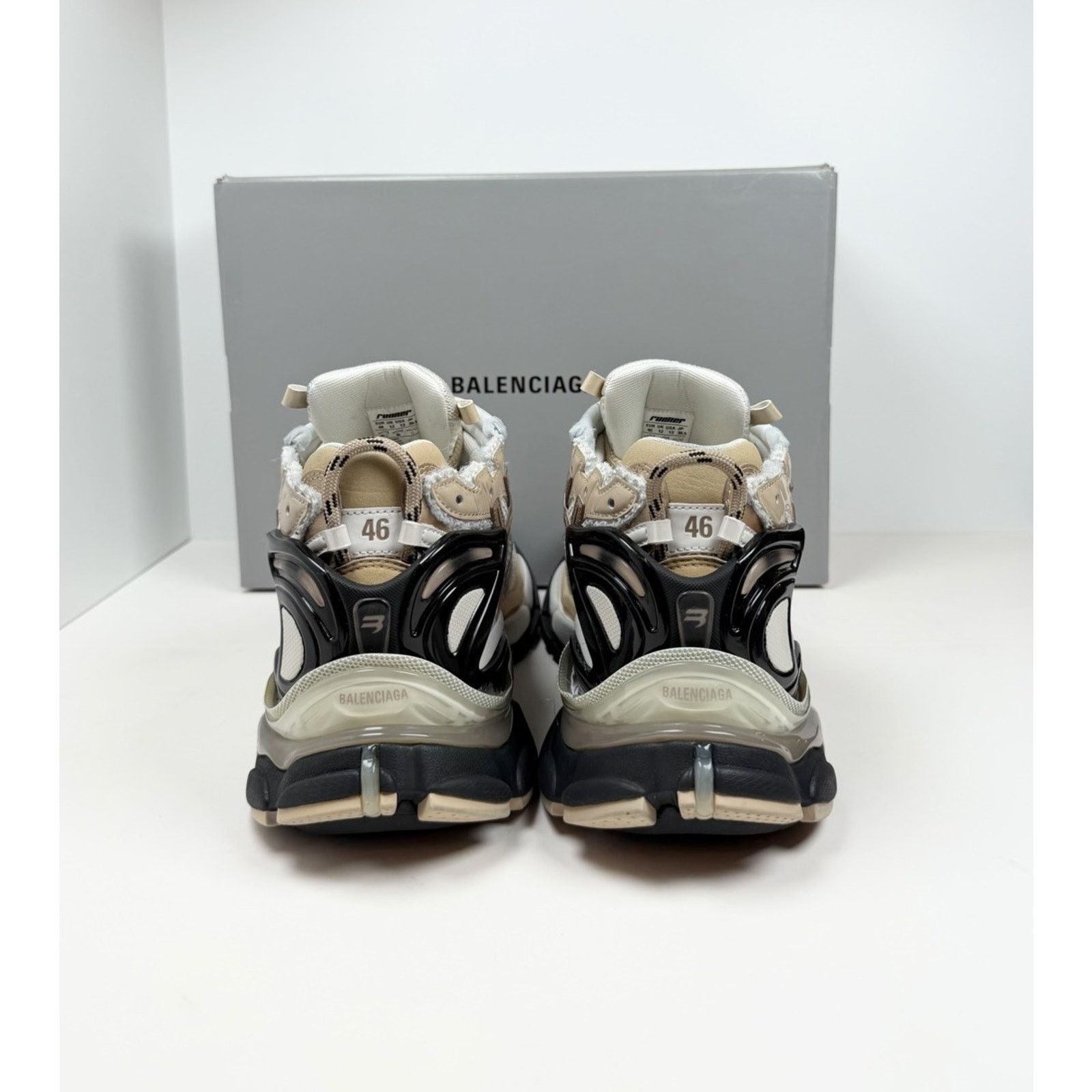 Balenciaga Size 46EU/13US - Balenciaga Runner Beige NEW Size US 13 / EU 46 - 9 Thumbnail