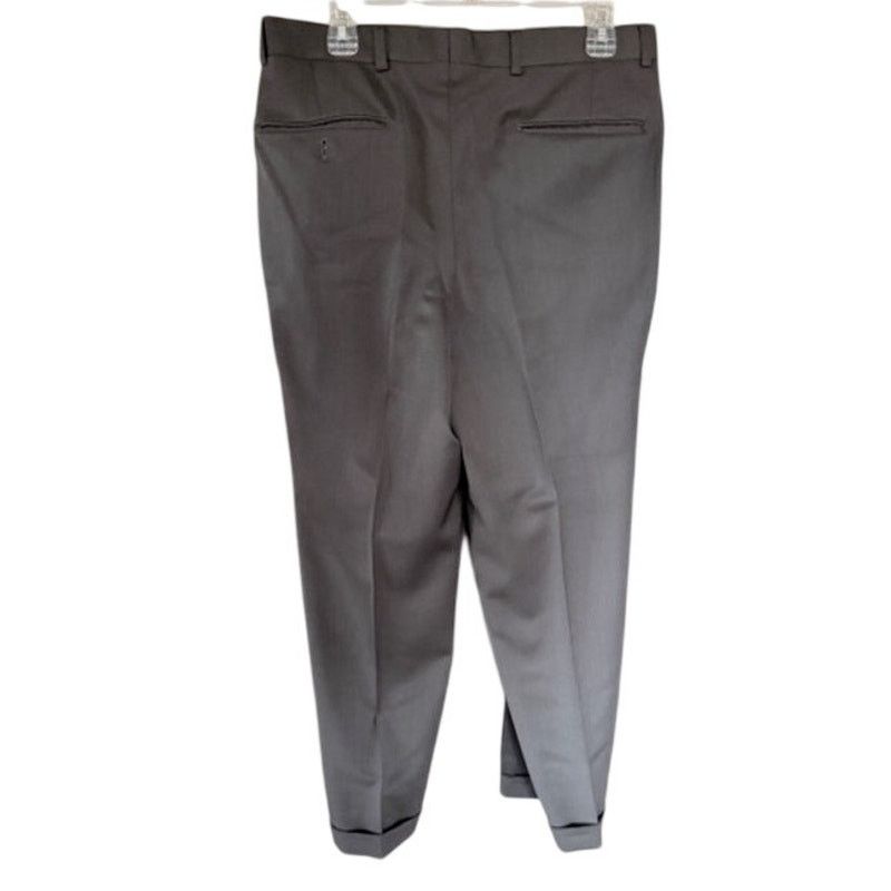 Albert Nipon Albert Nipon for John Wanamaker Taupe/Stone Wool Suit 37R Size 38R - 8 Thumbnail