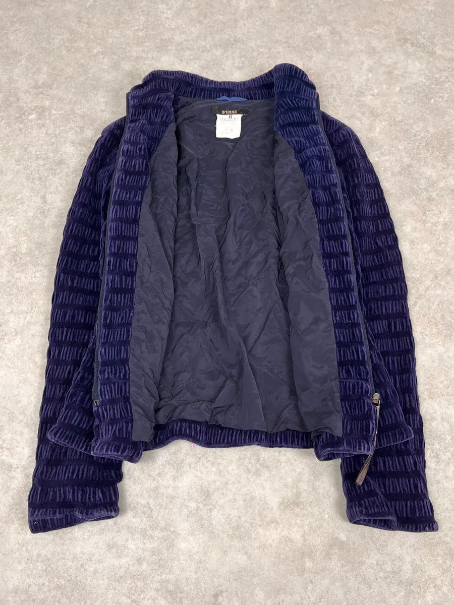 Gianfranco Ferre 1990s Gianfranco Ferré Navy Velvet Zip-up Jacket Size S / US 4 / IT 40 - 8 Thumbnail