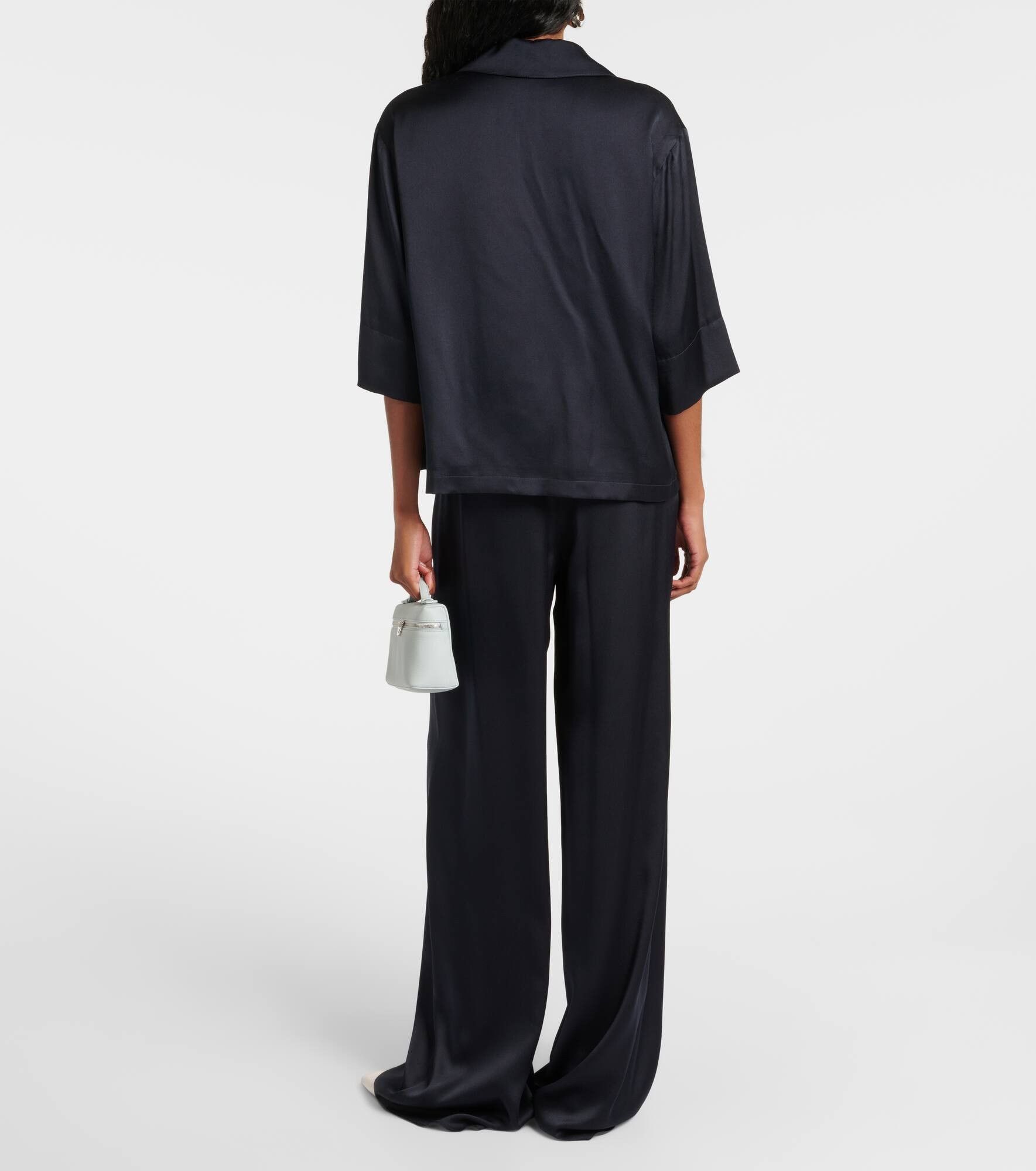 Loro Piana o1w1db10825 FAO3369 Jaime Silk Satin Jacket in Navy Blue Size S / US 4 / IT 40 - 3 Thumbnail