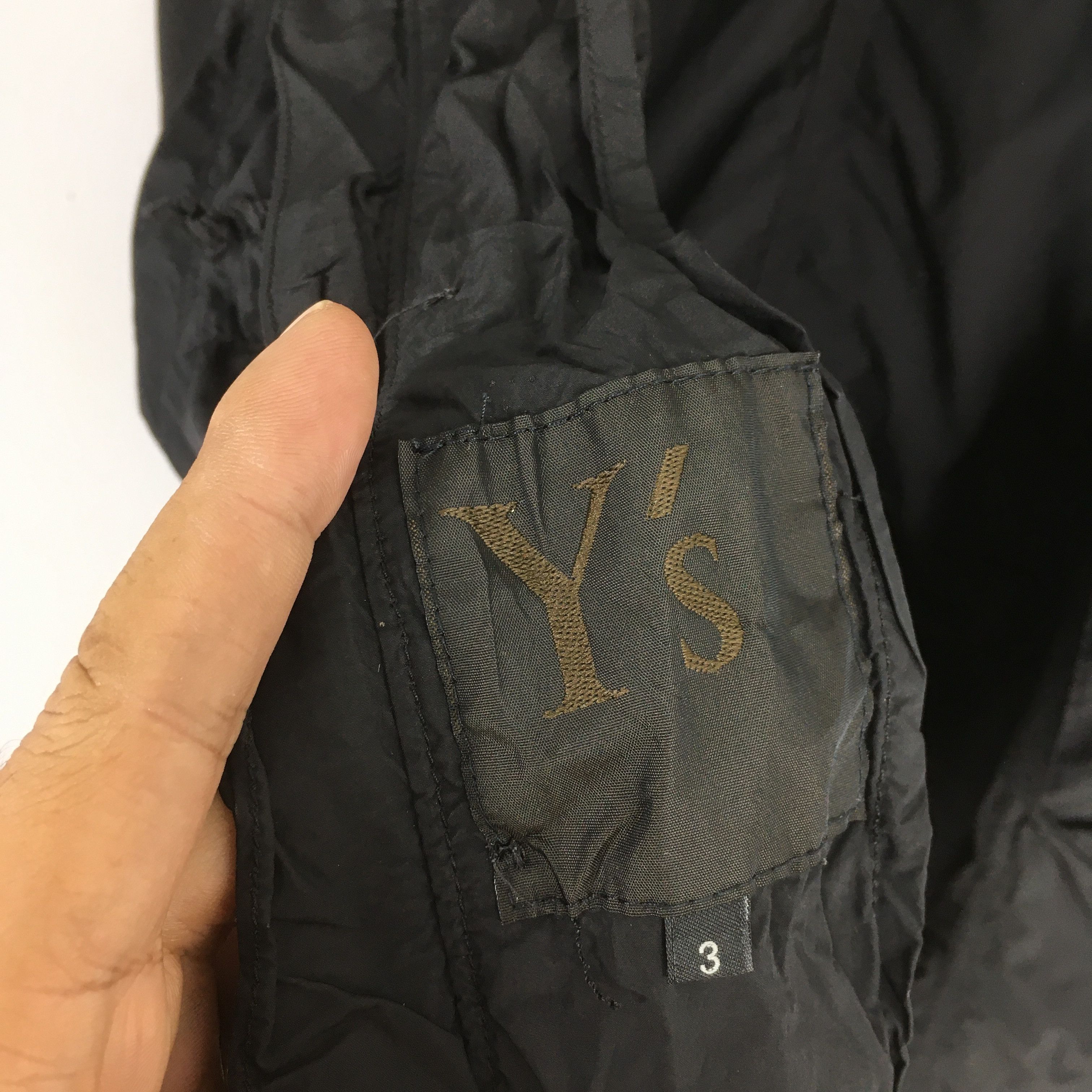 Yohji Yamamoto Vintage Yohji Yamamoto Black Wrinkle Shirt Medium Size US M / EU 48-50 / 2 - 7 Thumbnail