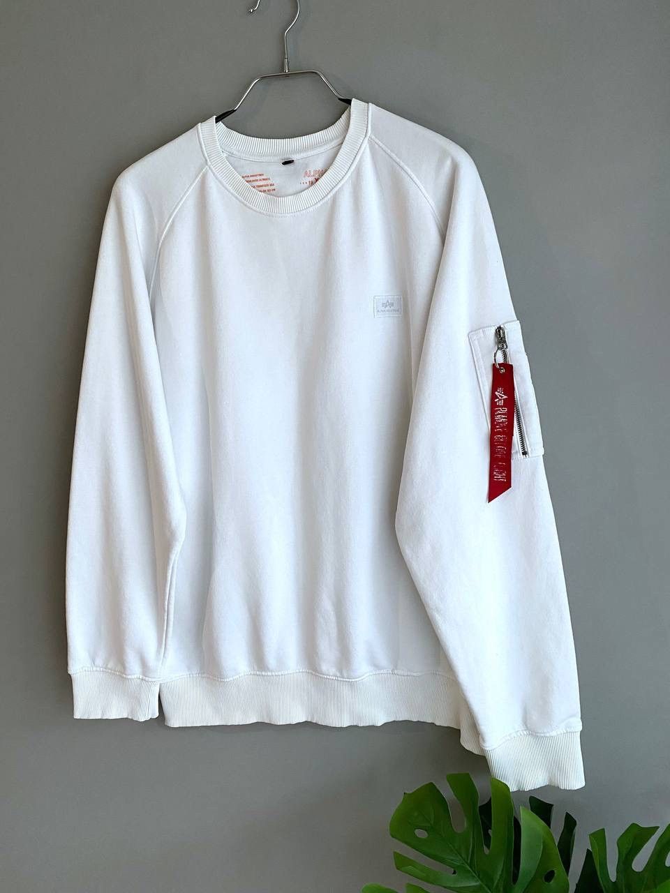 Alpha Industries Alpha Industries Men's White Cotton Sweatshirt, Size XXL Size US XXL / EU 58 / 5 - 2 Thumbnail