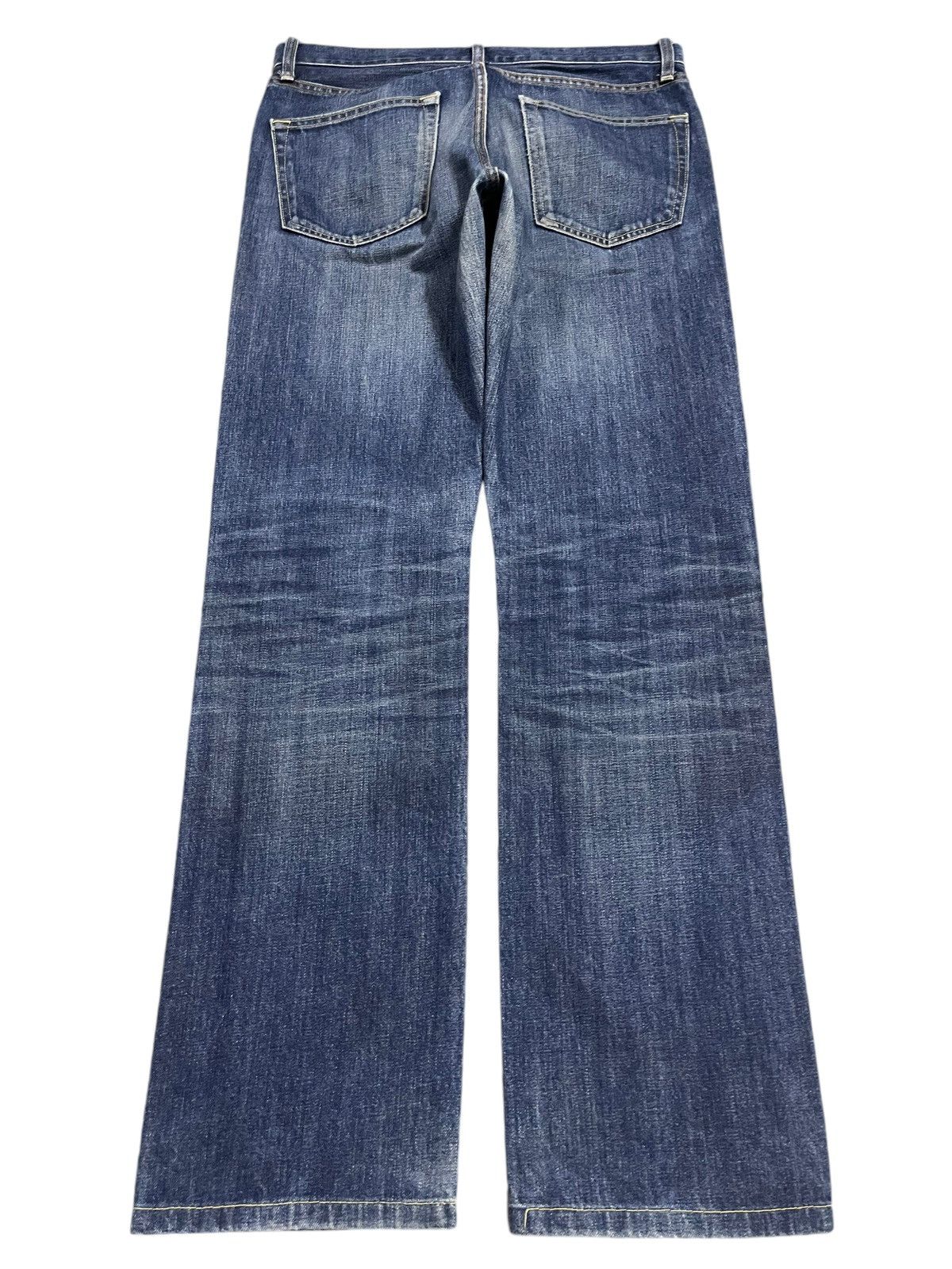 Uniqlo Vintage Japanese Uniqlo Blue Bleached Style Loose Jeans Size US 32 / EU 48 - 2 Thumbnail