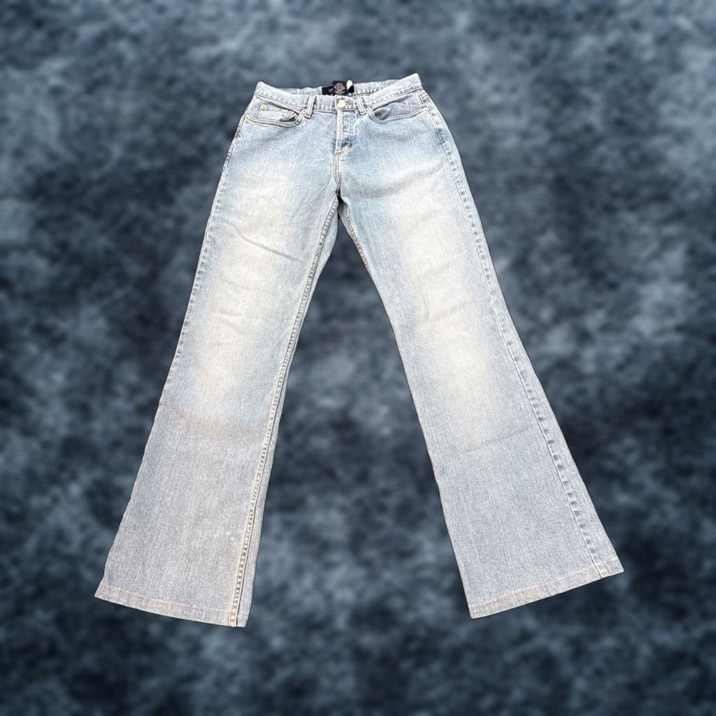 Vintage VINTAGE London Jeans Flare Jeans Womens 28x30 Button Fly Mid Rise Light Wash 90s Size 27" / US 4 / IT 40 - 1 Thumbnail