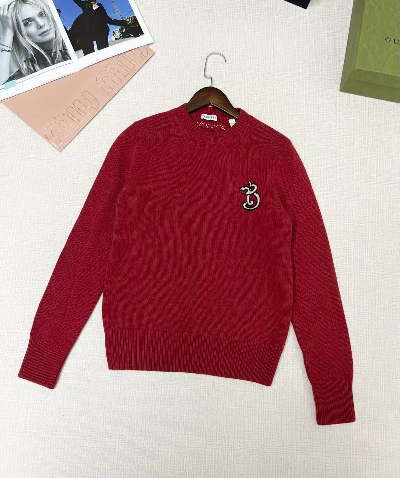 Burberry Burberry Red Logo Sweater Limited Edition Size XS / US 0-2 / IT 36-38 - 1 Thumbnail