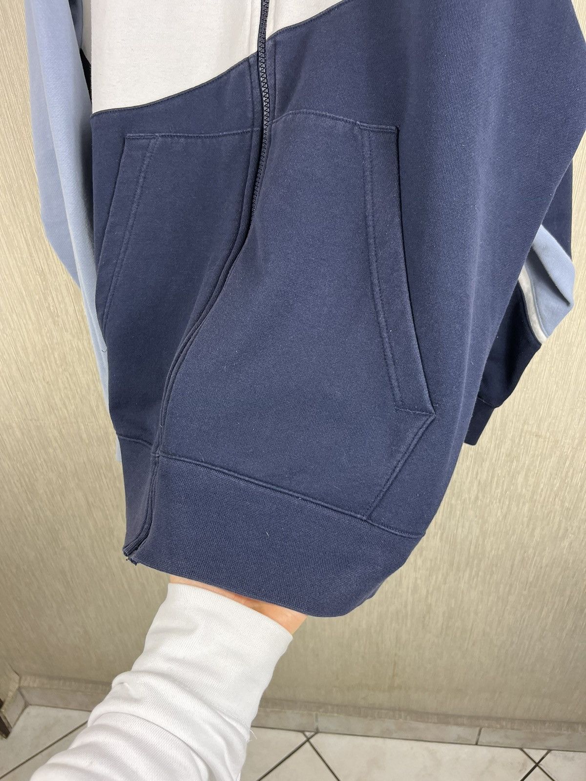 Nike Nike y2k big swoosh logo zip hoodie sweatshirt baby blue Size US XL / EU 56 / 4 - 14 Thumbnail