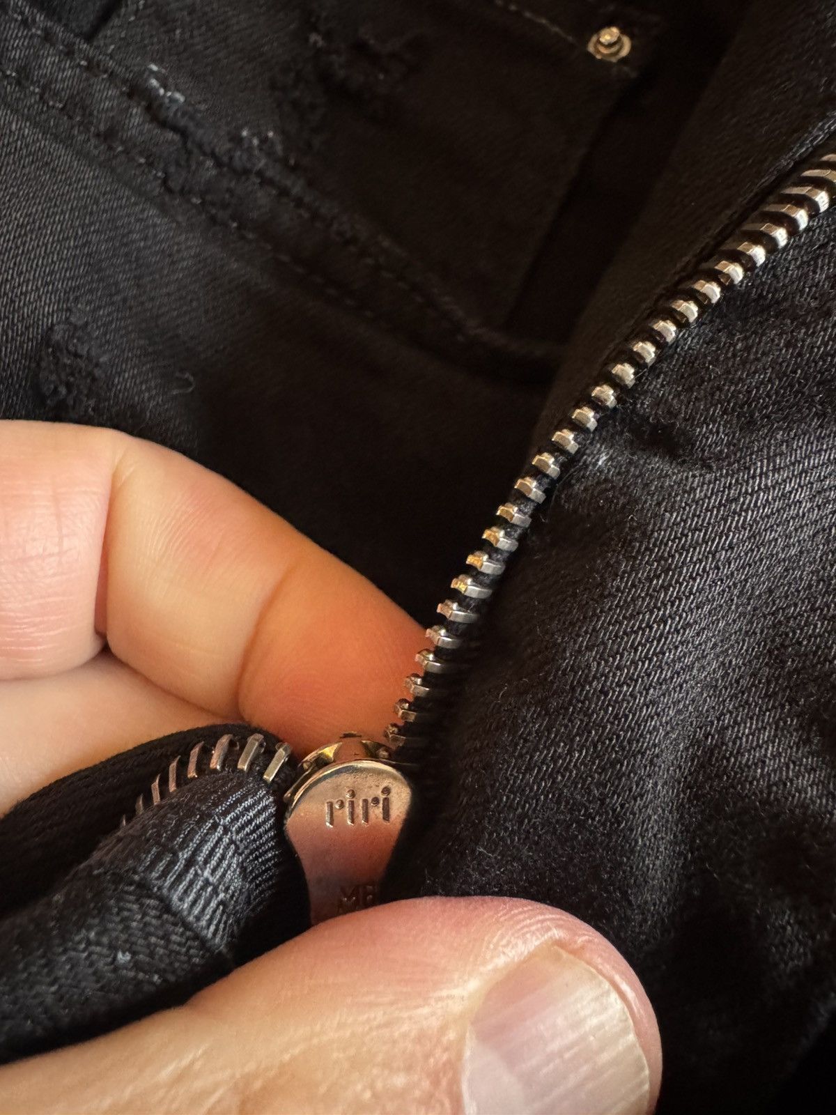 Amiri AMIRI jeans STUDY REAL TAPE MEASUREMENTS IN PHOTOS CAREFULLY Size US 32 / EU 48 - 15 Thumbnail