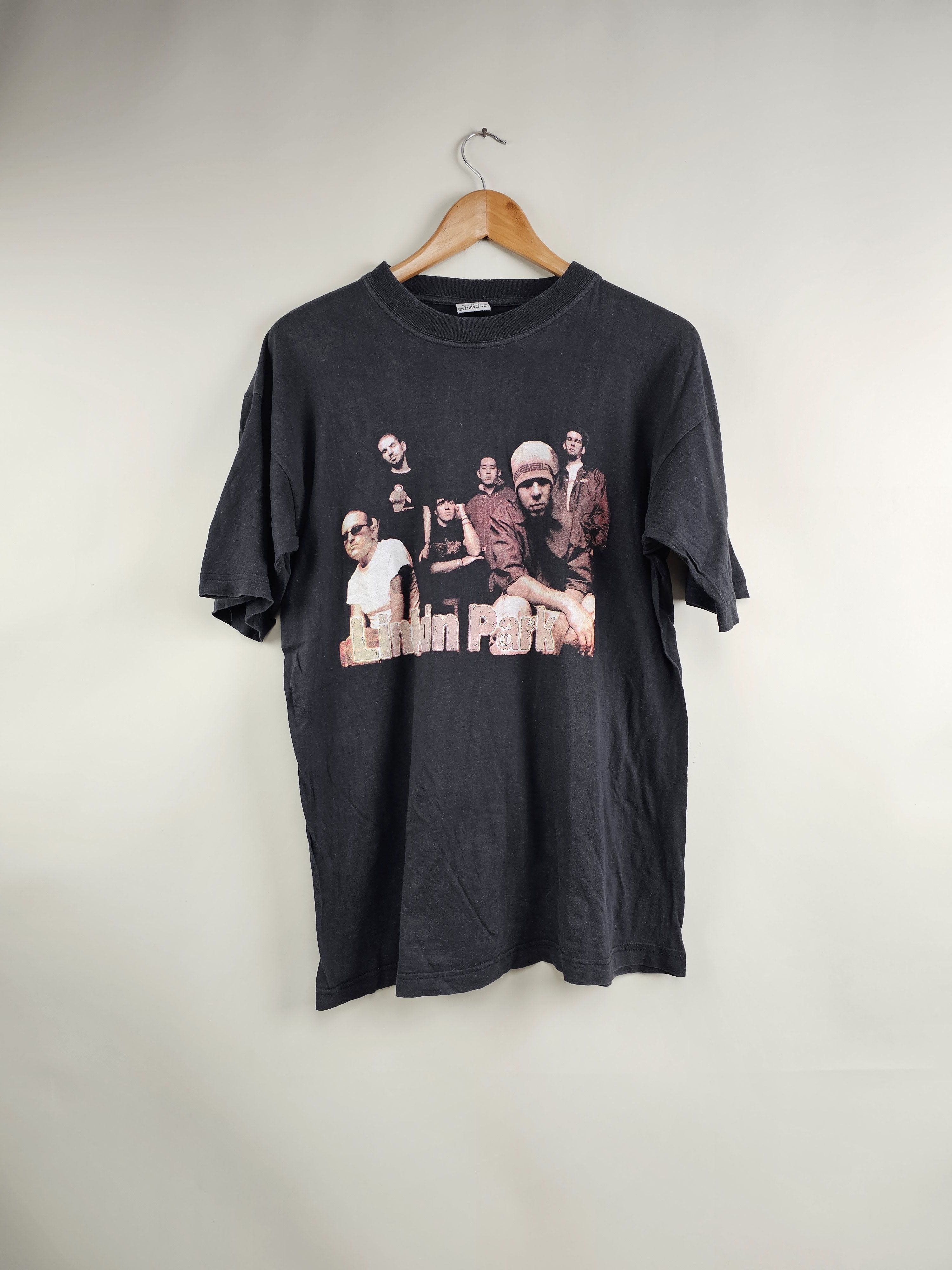 image of Band Tees x Rock Tees Early 2000 Linkin Park XL 21" 28" in Black, Men's