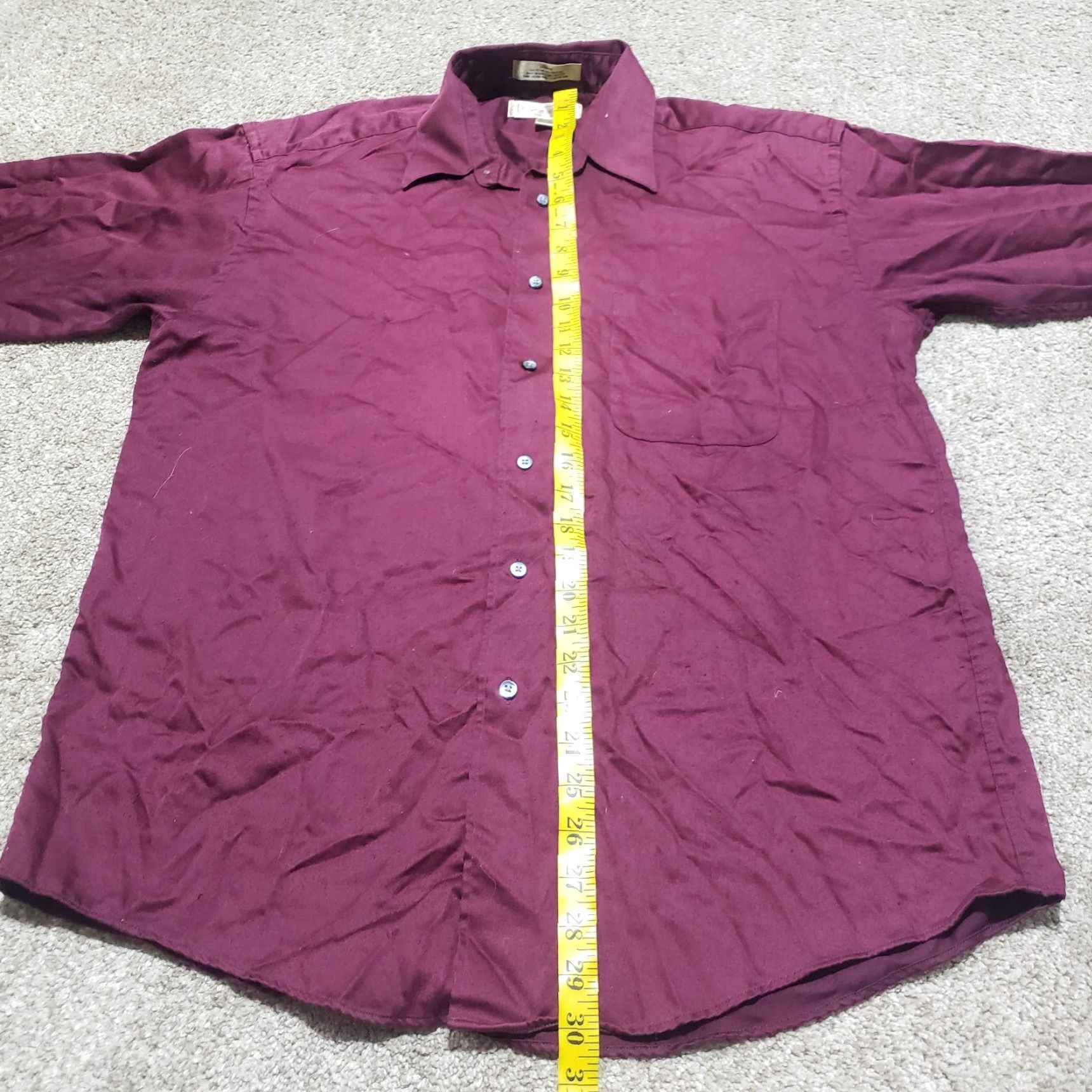 Croft & Barrow Croft & Barrow Sateen Solid Purple Long Sleeve Button Up Shirt Mens 15.5 32/33 Shirt Mens Purple Long Sleeve Button-Up, Croft & Barrow, 15.5, 32/33 Size US L / EU 52-54 / 3 - 6 Thumbnail