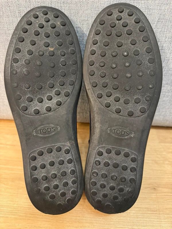 Tod's Tod's Italy Suede Navy Low Top Sneakers size 37,5 Size US 7.5 / IT 37.5 - 9 Thumbnail