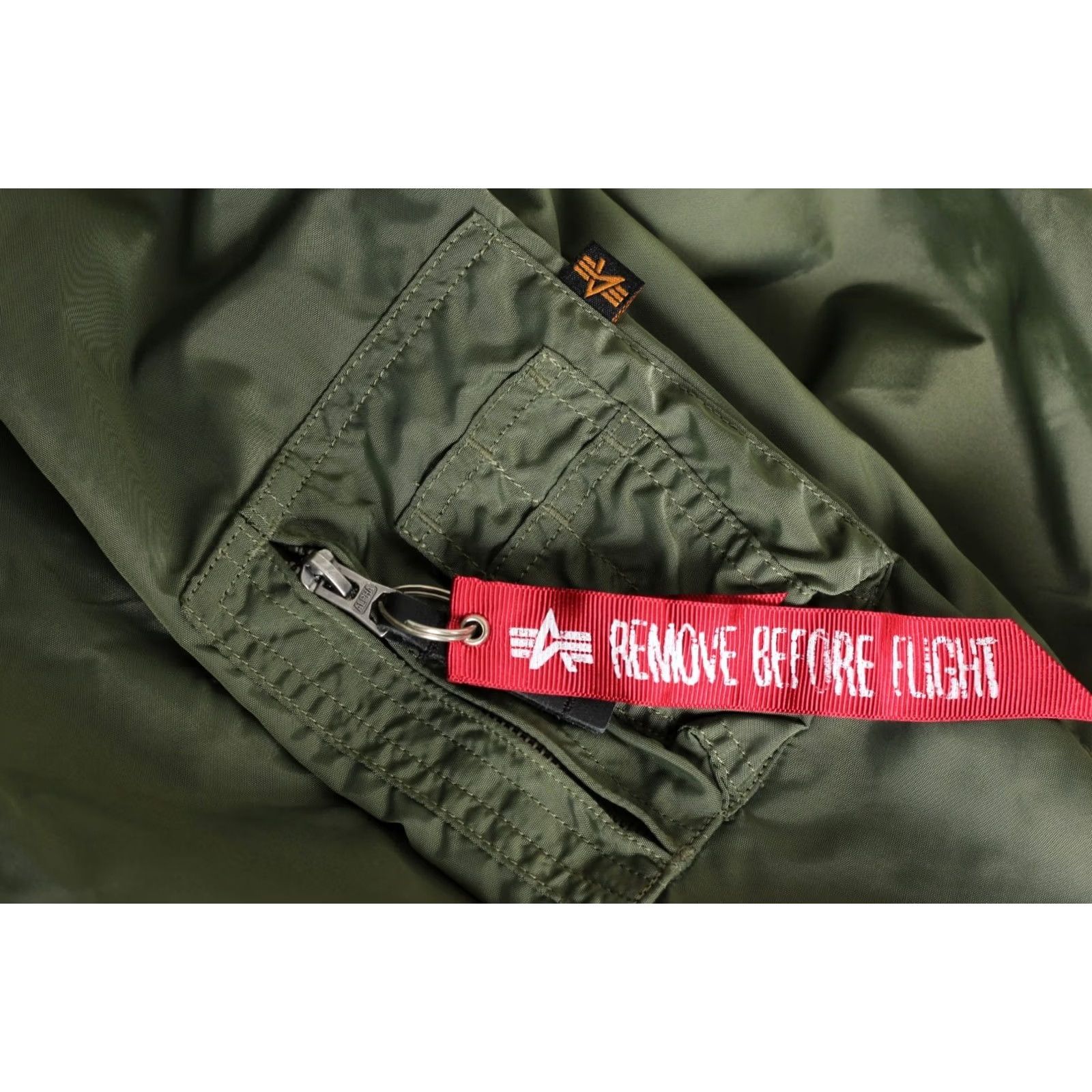 Alpha Industries ALPHA INDUSTRIES MA-1 Flight Bomber Jacket Men Size M Green MJ6572 Size US M / EU 48-50 / 2 - 6 Thumbnail