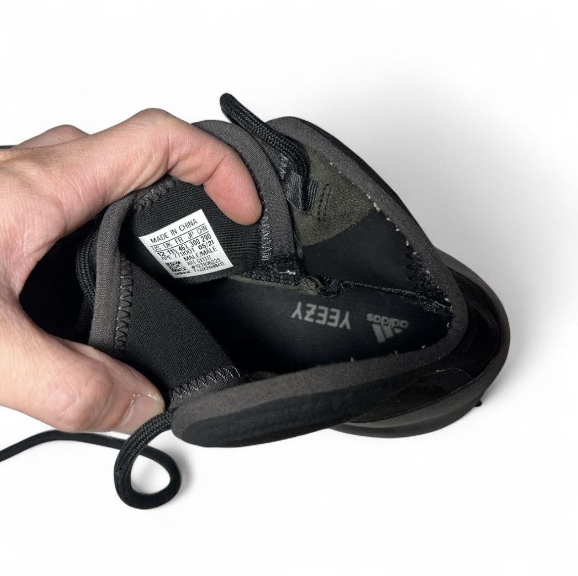 Yeezy Yeezy QNTM Onyx size’s 12 Size US 12 / EU 45 - 7 Thumbnail