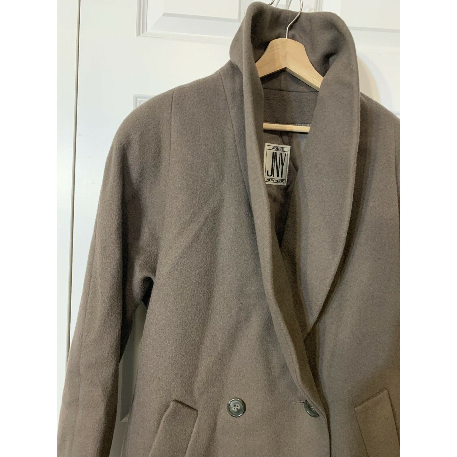 Jones New York Jones New York 100% Wool brown Double Breasted Sz L Trench C Size L / US 10 / IT 46 - 8 Thumbnail