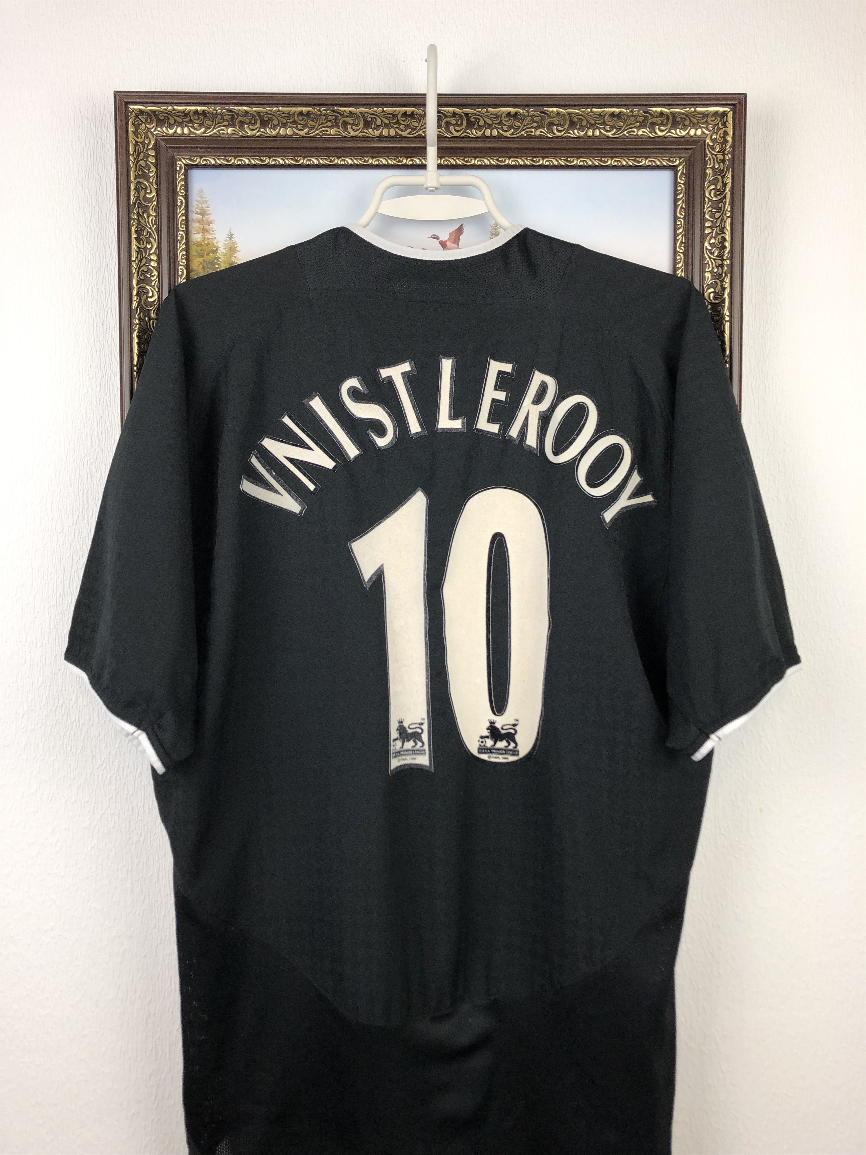 Nike × Vintage Manchester United shirt 2003 Soccer V. Nistlerooy #10 Size US L / EU 52-54 / 3 - 14 Thumbnail