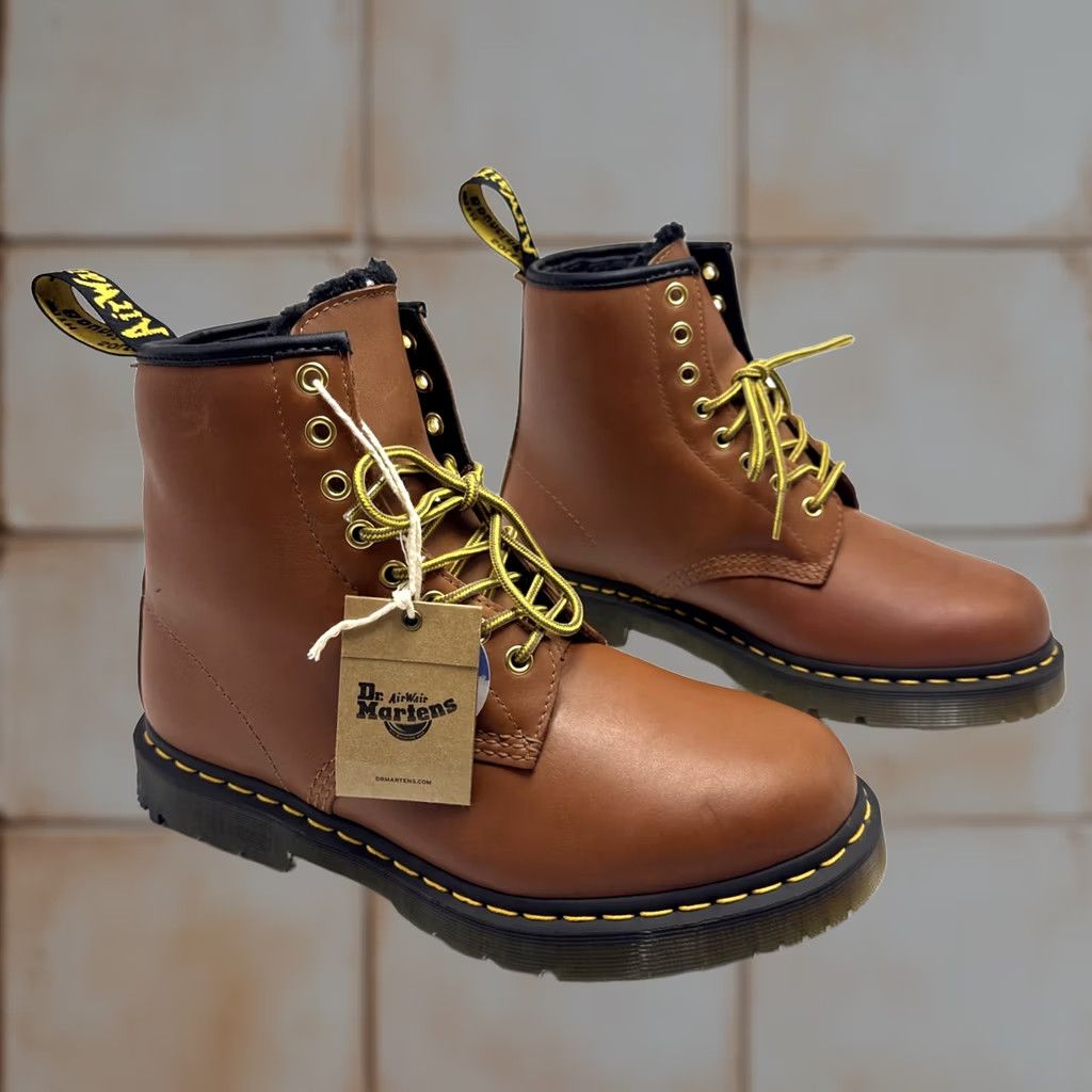 Dr. Martens Dr. Martens 1460 Leather Lace Up Boots Mens 8 Womens 9 Lt Brown Smooth Combat Leather Size US 8 / IT 38 - 1 Thumbnail