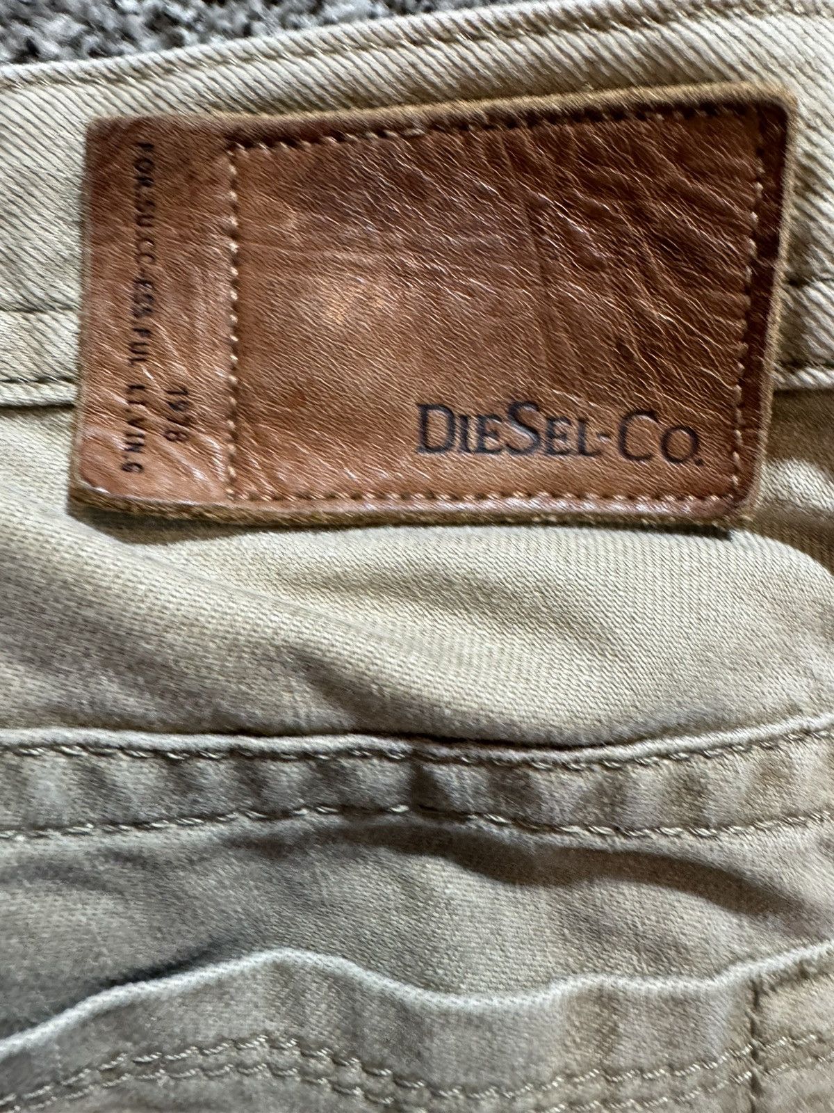 Diesel × Diesel Black Gold × Japanese Brand ⚡️DIESEL THAVAR ❌⚡️ Size US 36 / EU 52 - 10 Thumbnail