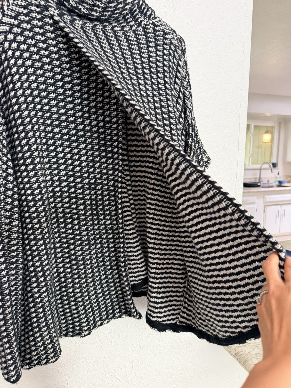 Diane von Furstenberg Diane Von Furstenberg Ahiga tweed turtleneck sweater M/L Size L / US 10 / IT 46 - 9 Thumbnail