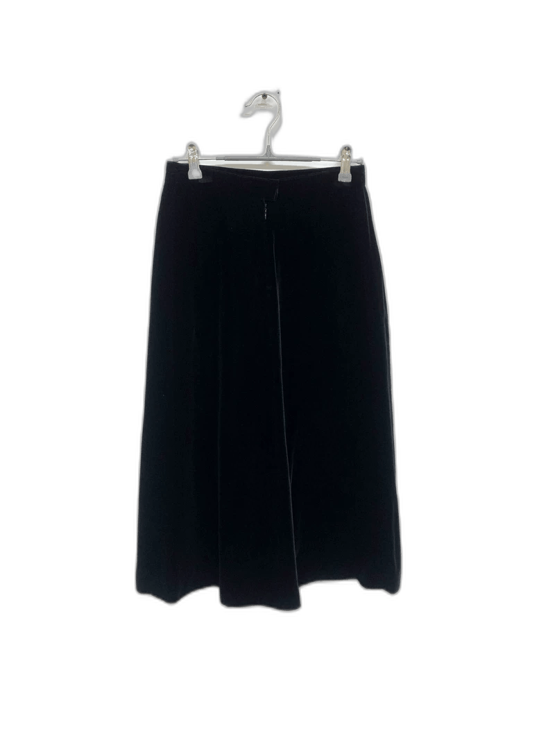 Dior Christian Dior Black Velvet Skirt Size M Size 30" / US 8 / IT 44 - 1 Thumbnail