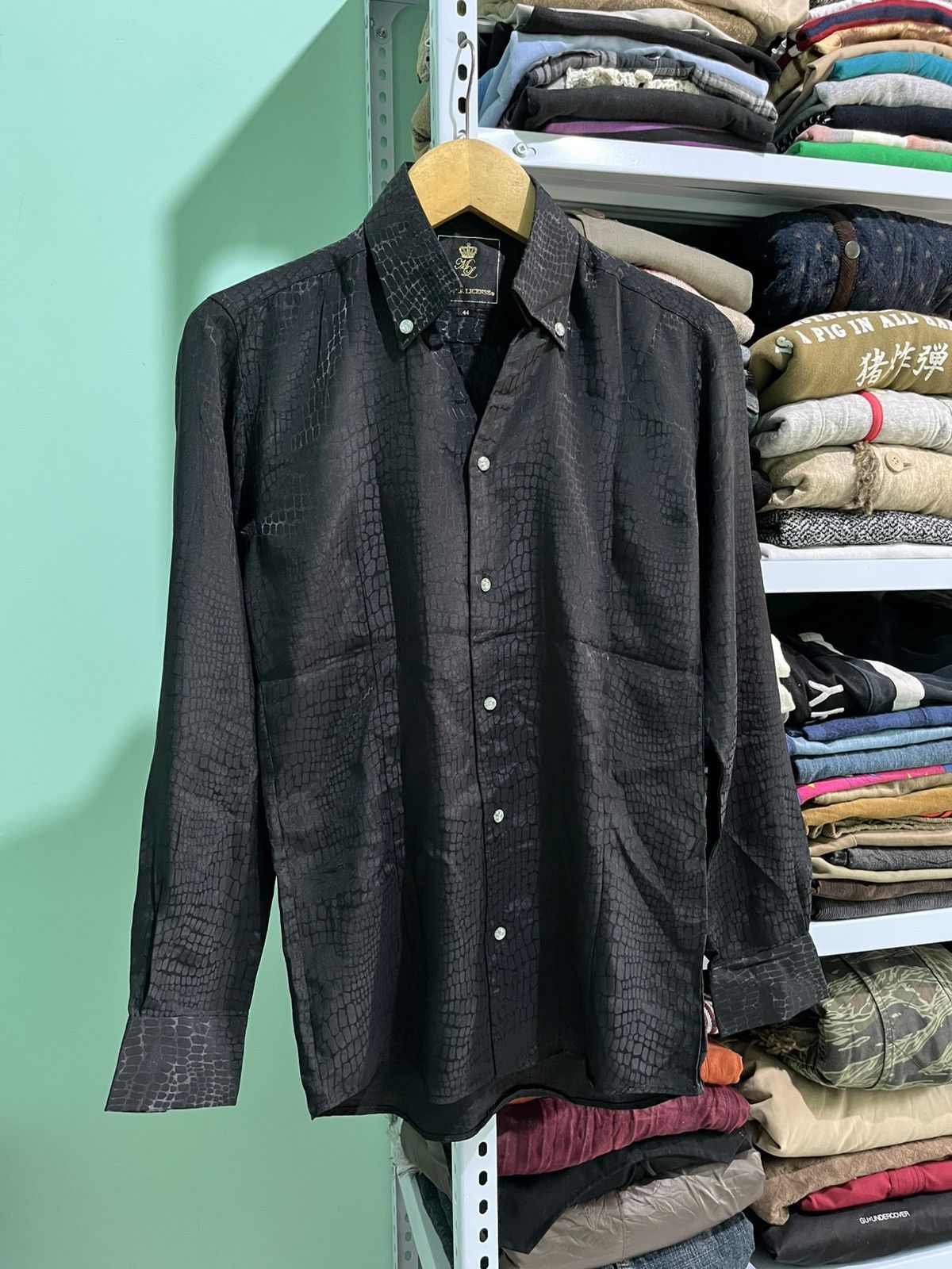 Murder License Crocodile Skin Motif Silk Shirt