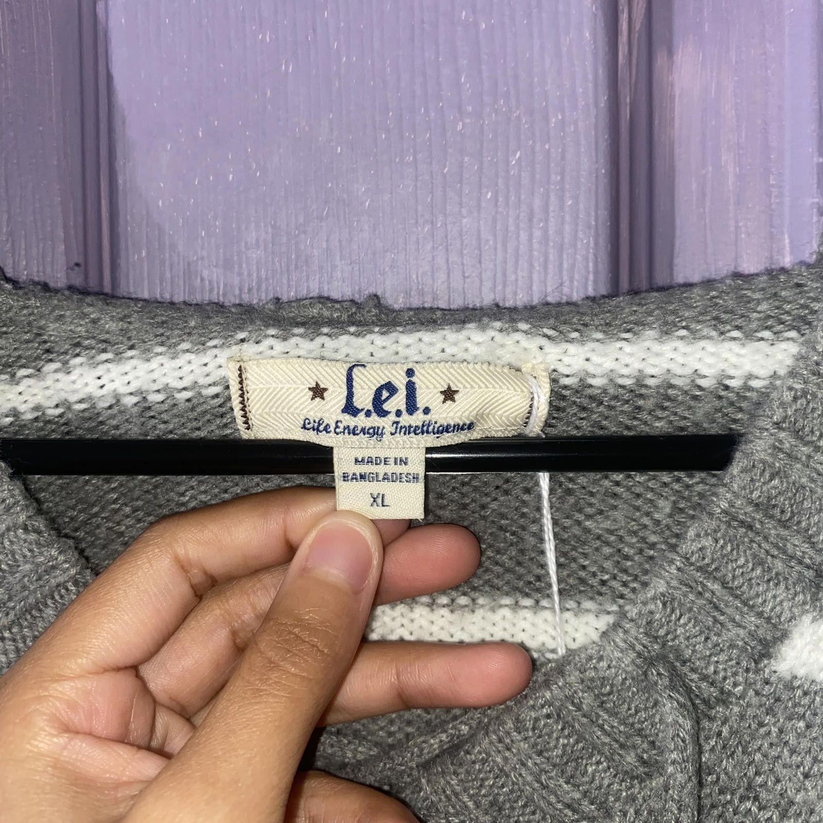 L.E.I. Y2K L.e.i. Gray Striped Hoodie Sweater Women’s Size XL Size XL / US 12-14 / IT 48-50 - 3 Thumbnail